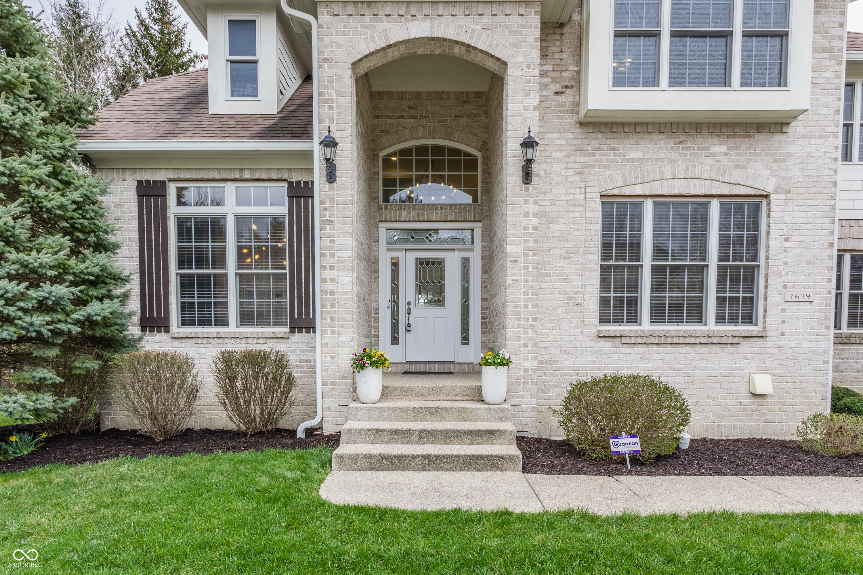 7639 Spring Ridge Drive