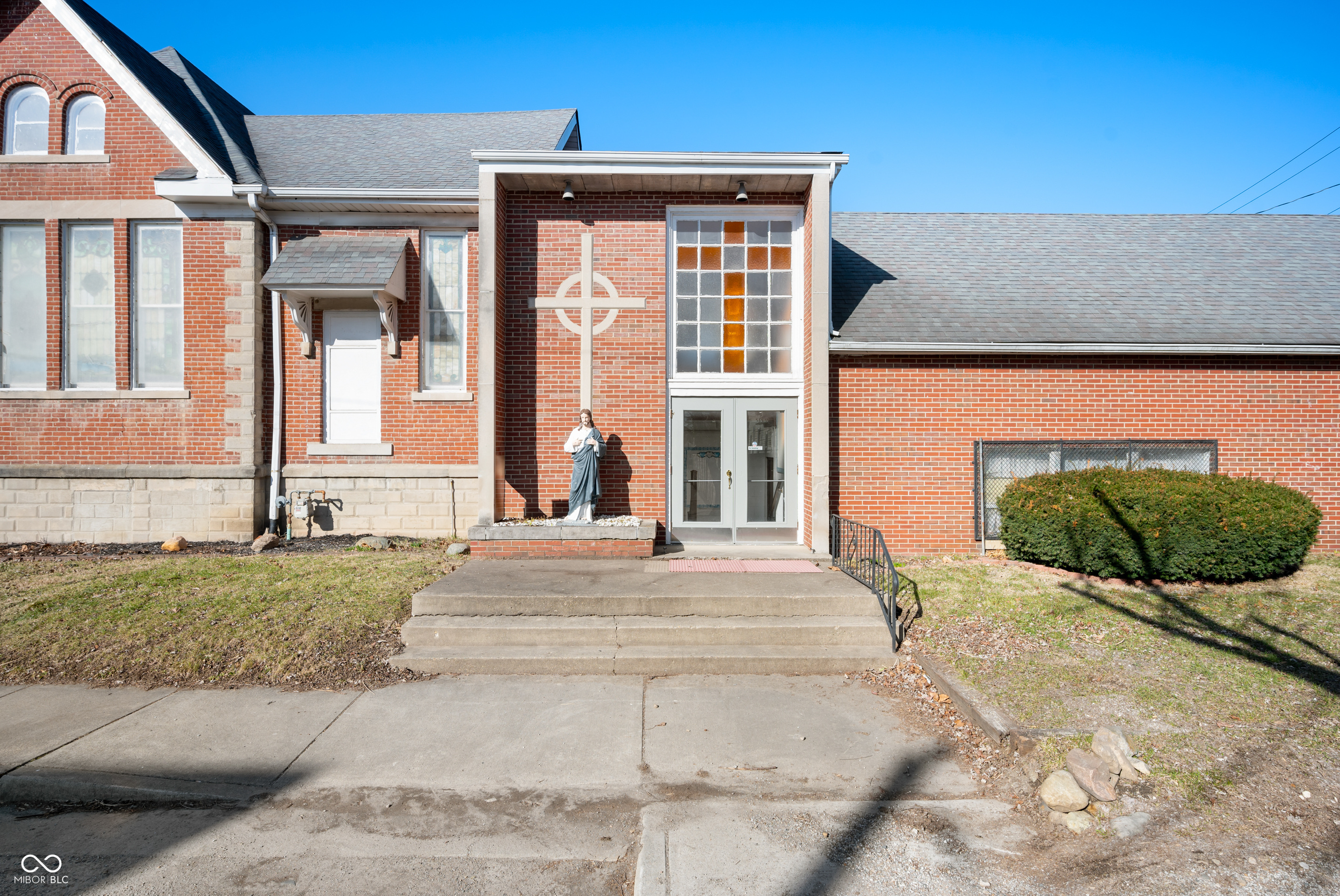 840 Cottage Avenue