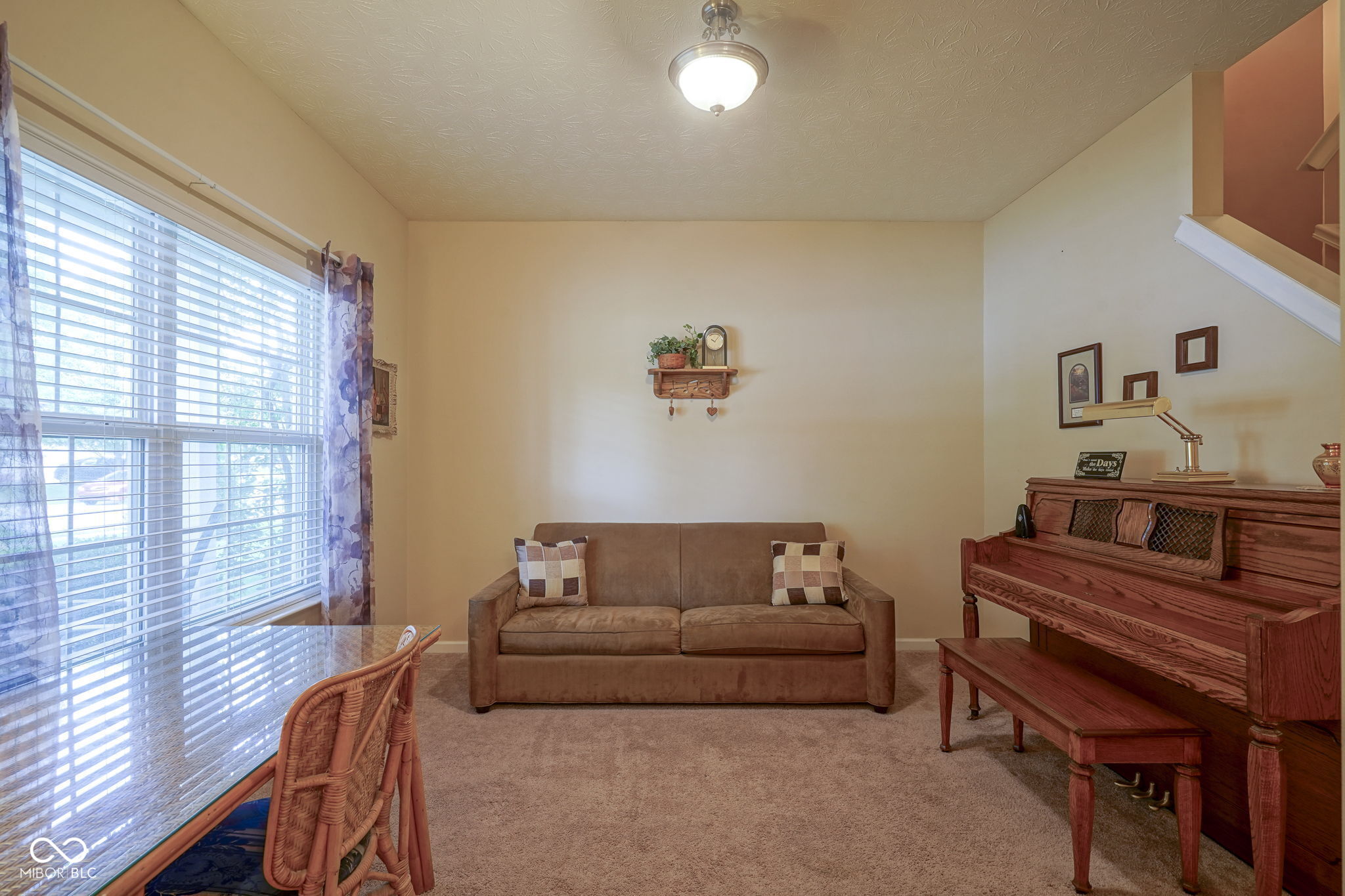 13817 Black Canyon Court