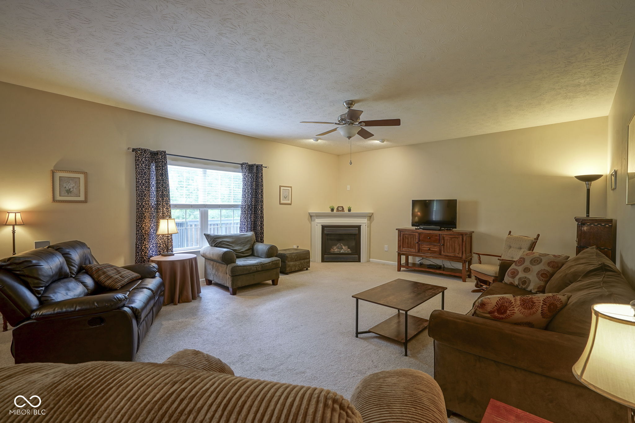 13817 Black Canyon Court