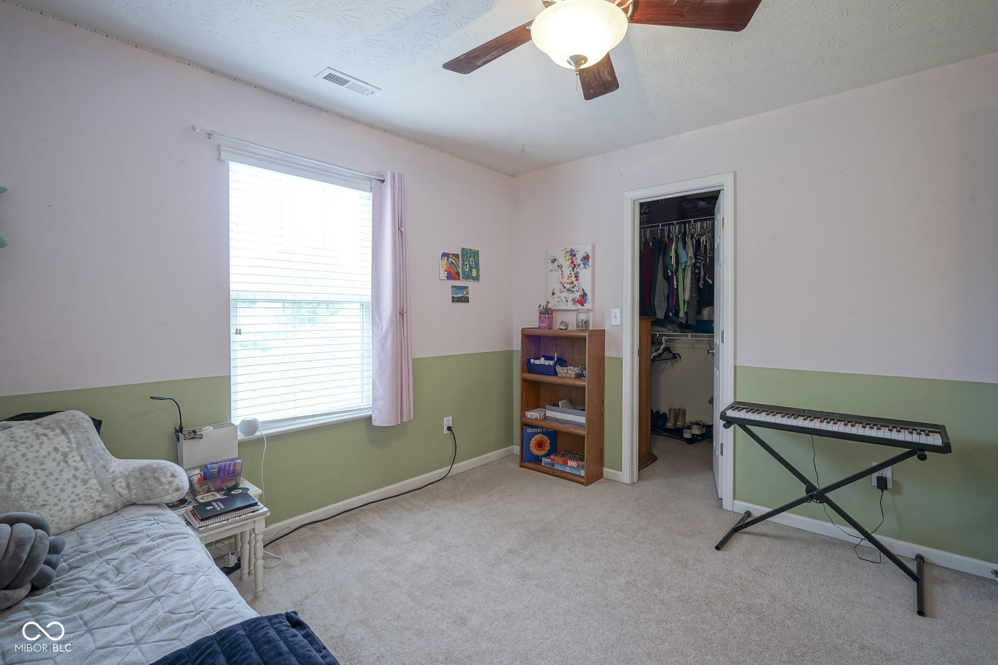 13817 Black Canyon Court
