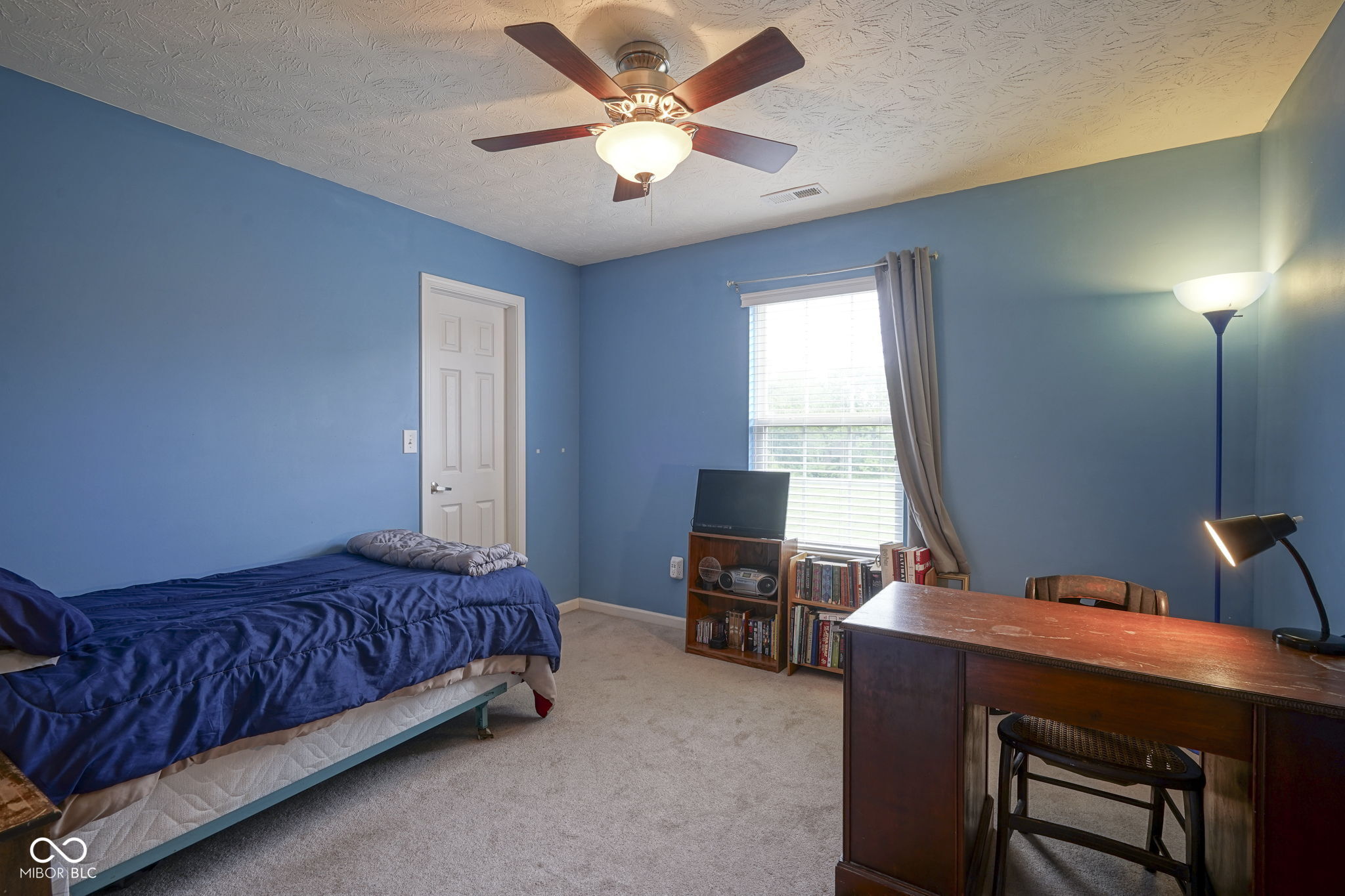 13817 Black Canyon Court