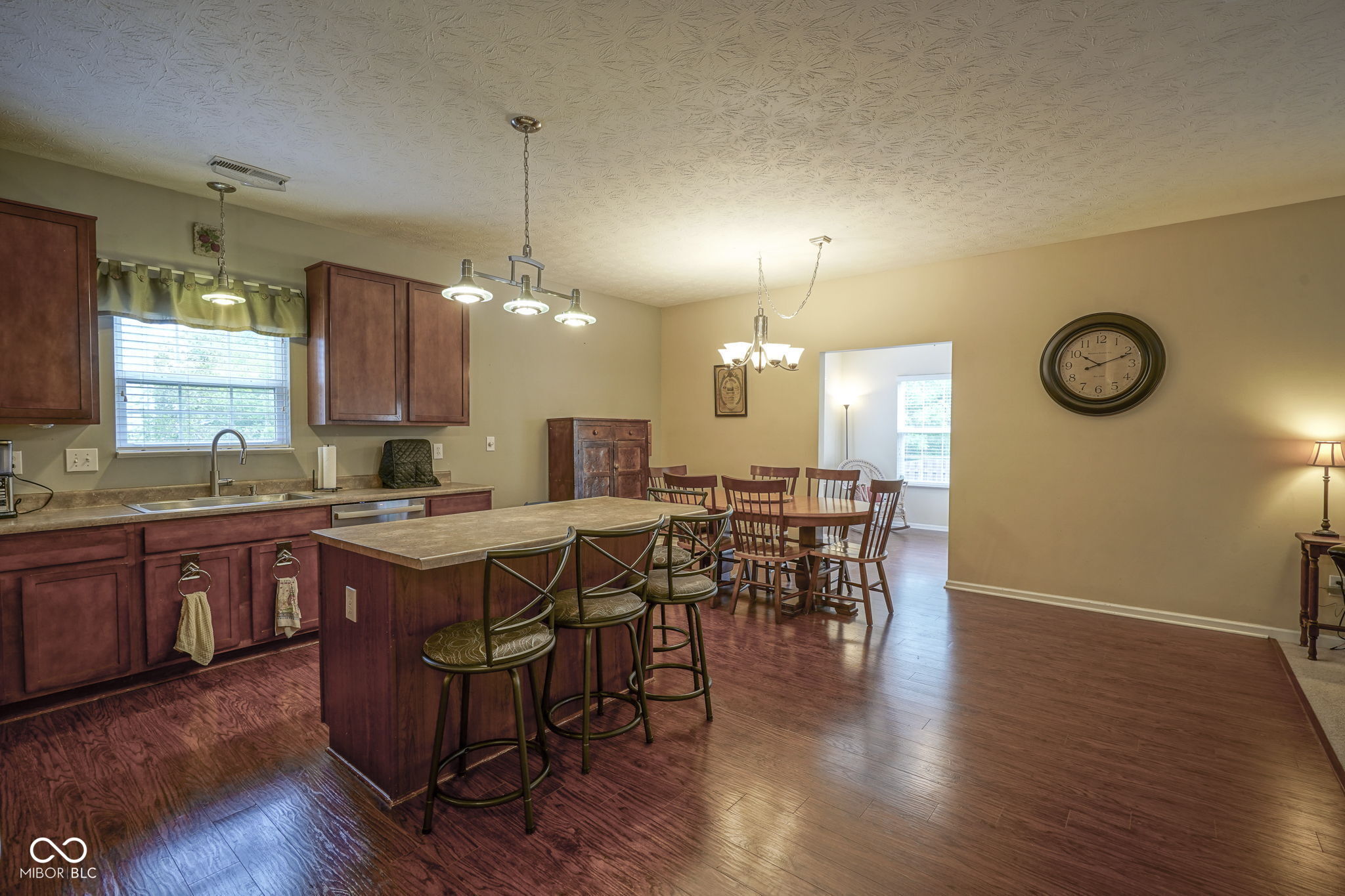 13817 Black Canyon Court