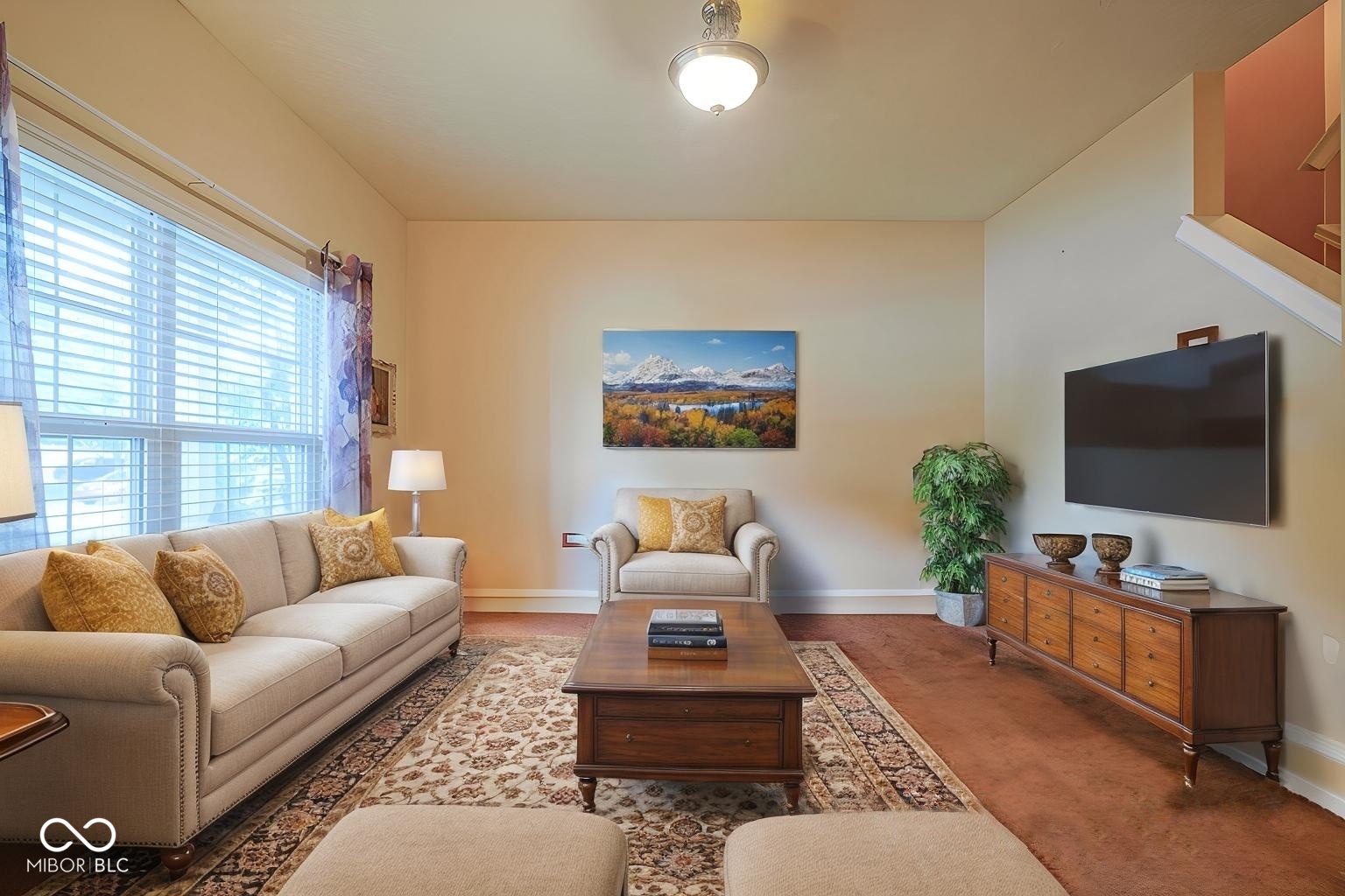 13817 Black Canyon Court