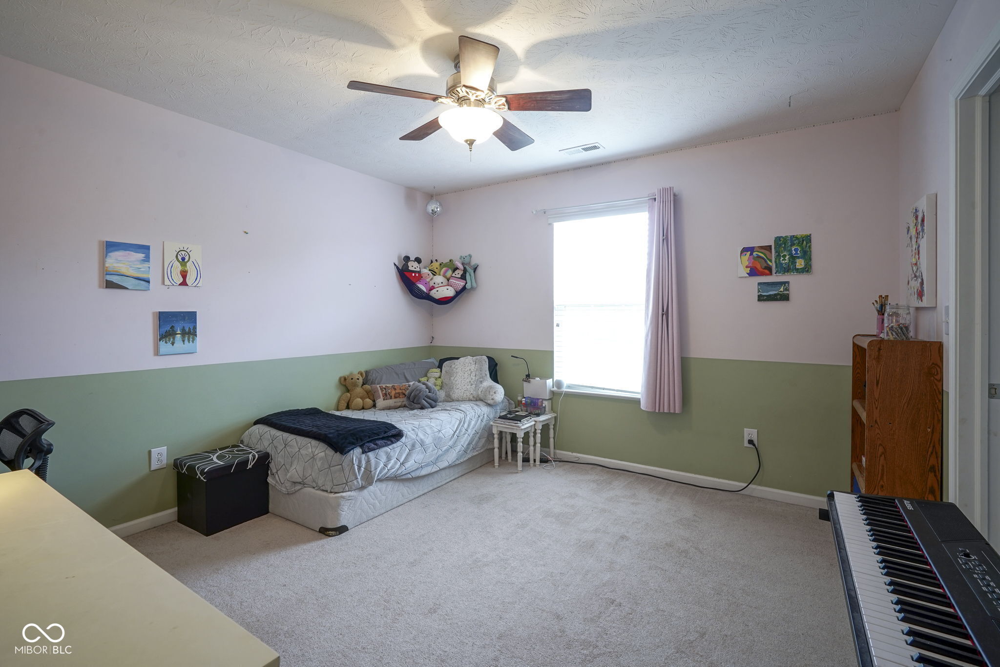 13817 Black Canyon Court