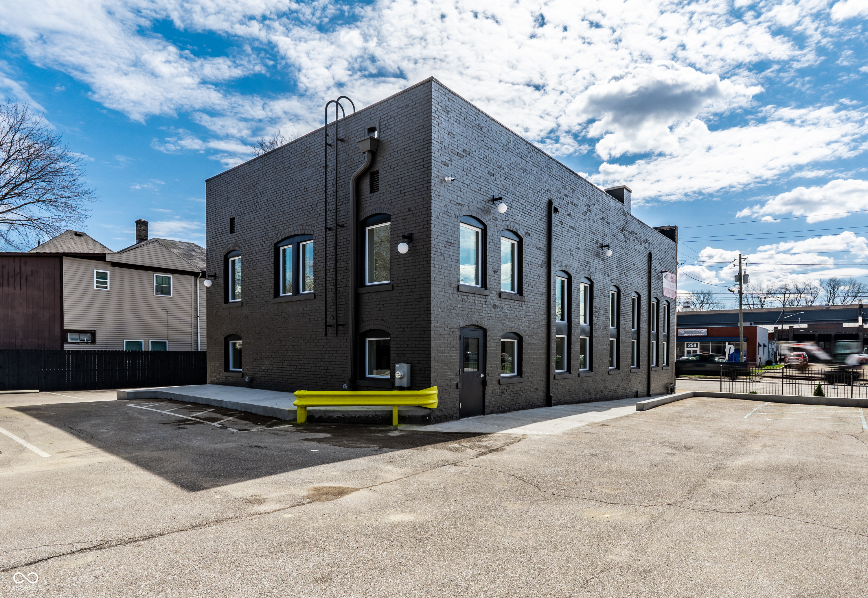 2506 E Washington Street