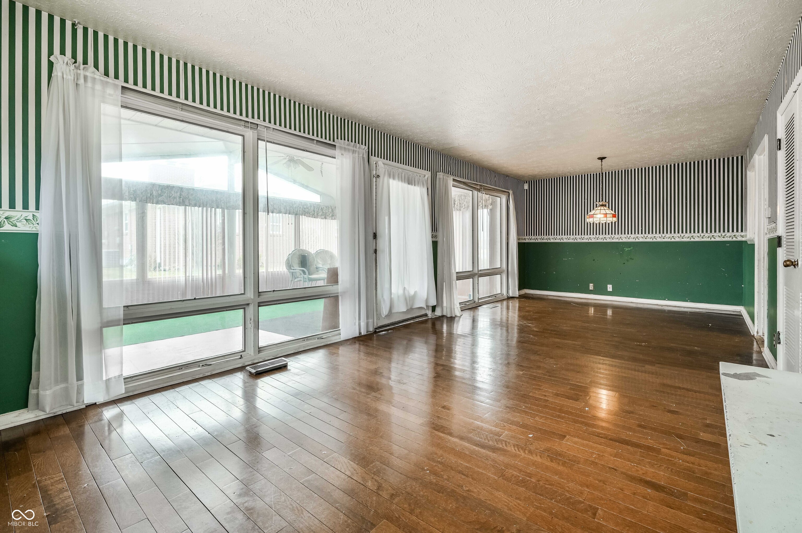 5126 Thornleigh Drive