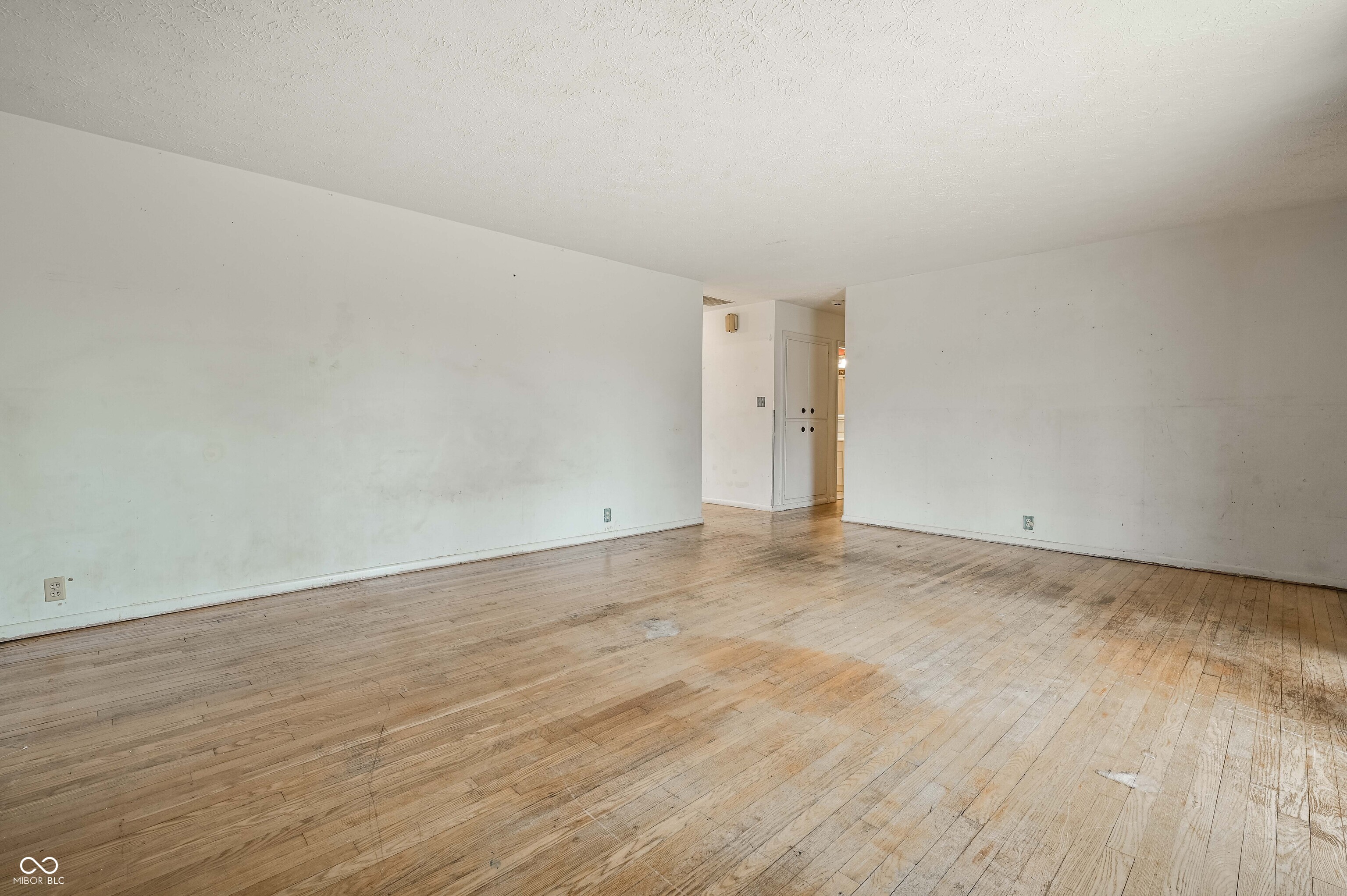 5126 Thornleigh Drive