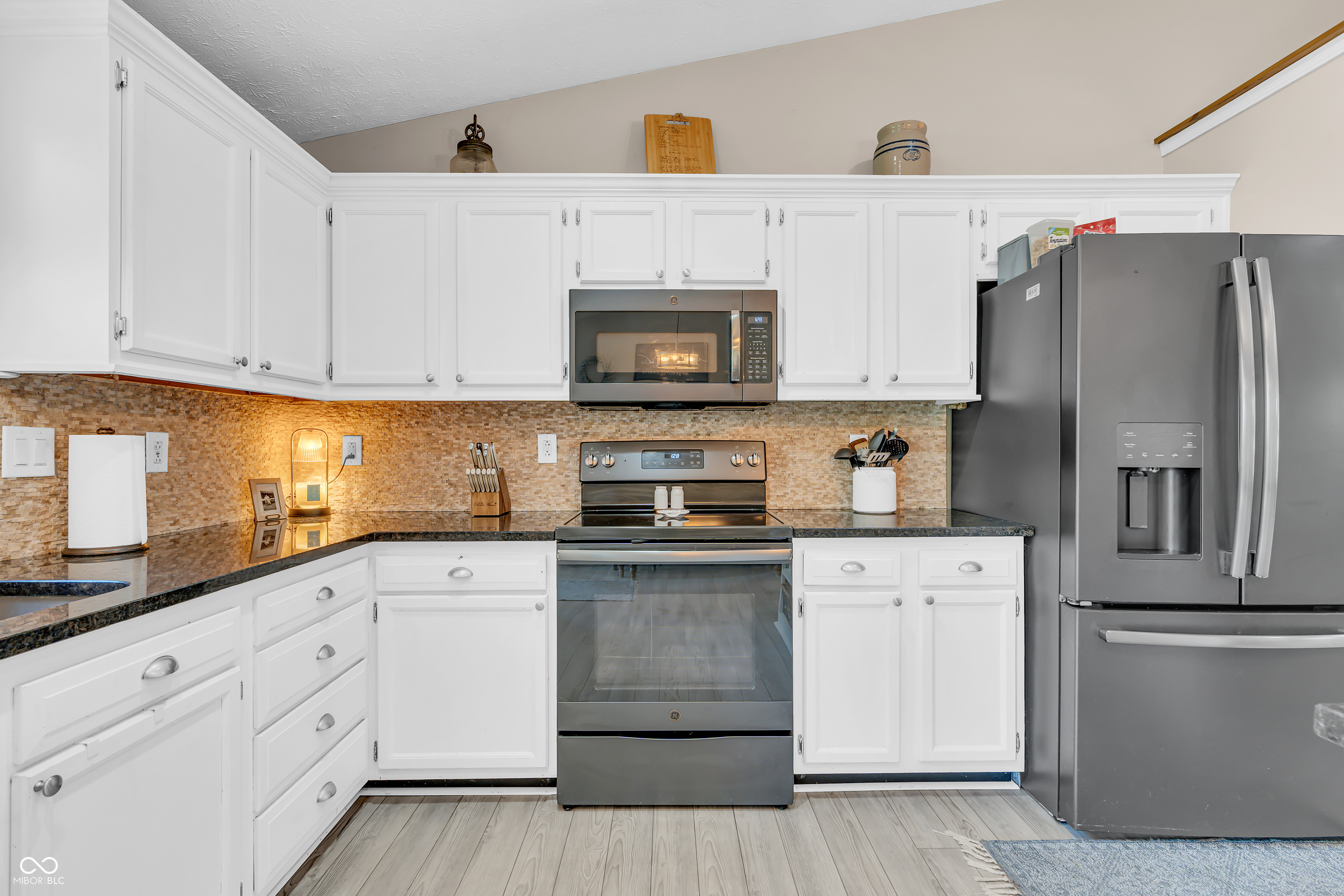 10174 N County Road 471 E