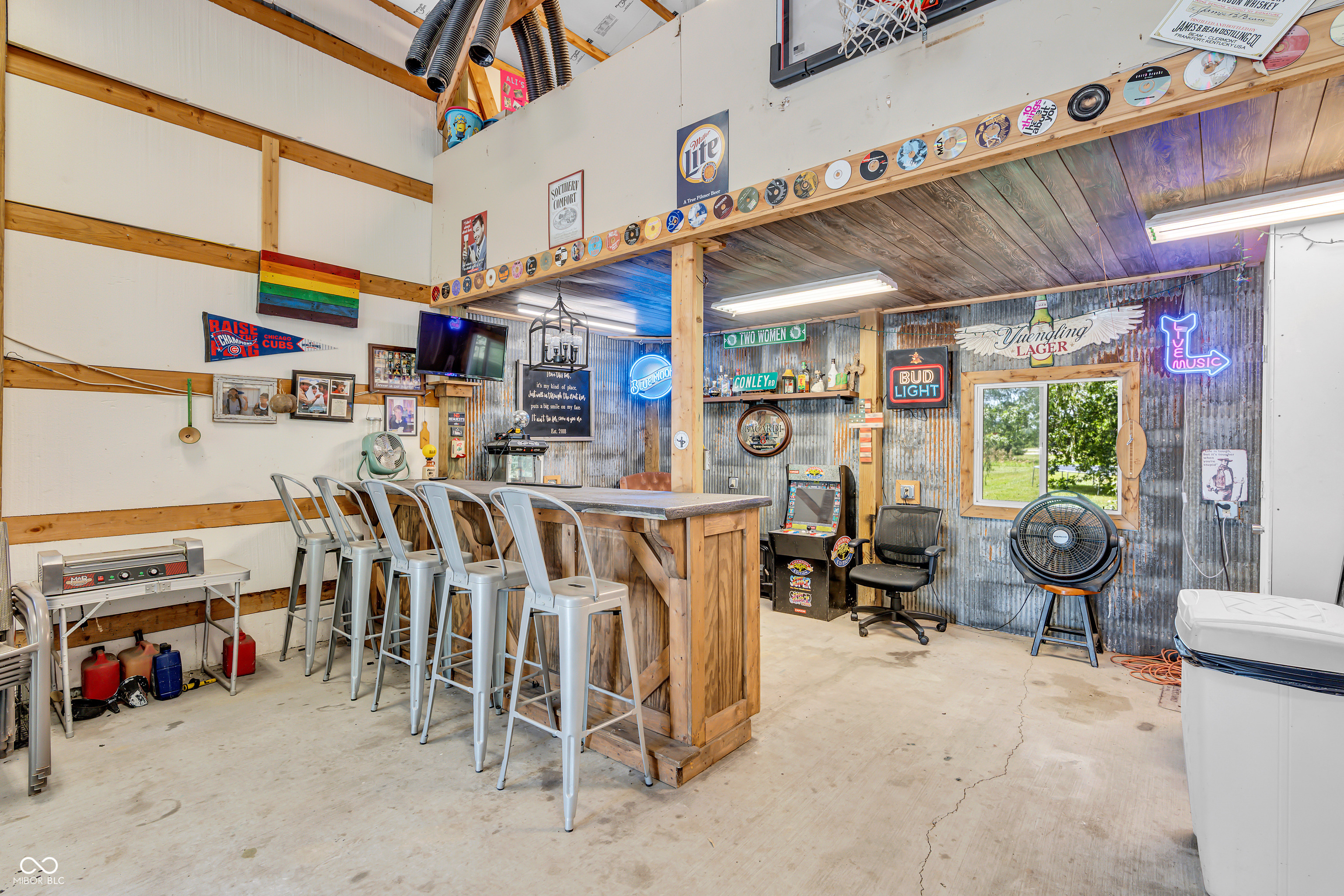 10174 N County Road 471 E