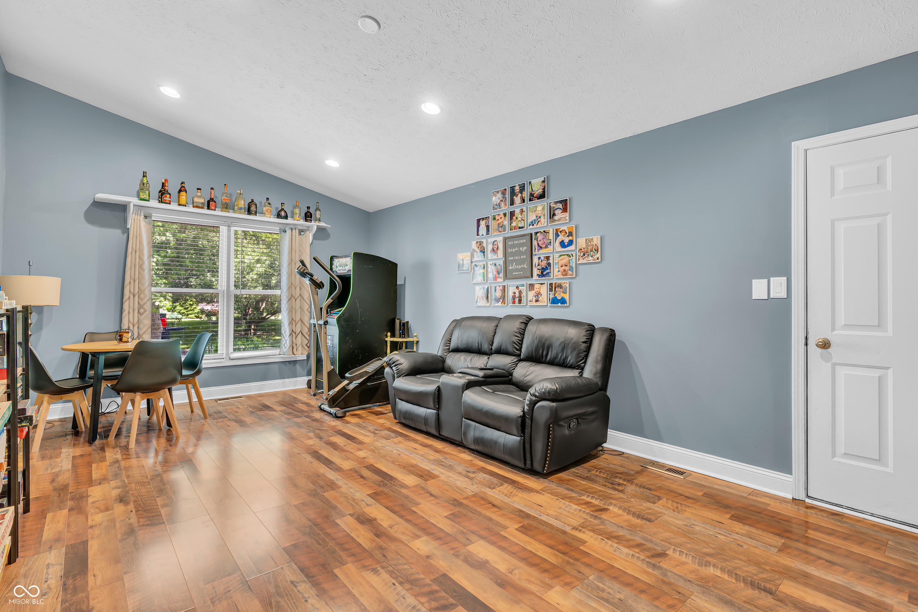 10174 N County Road 471 E