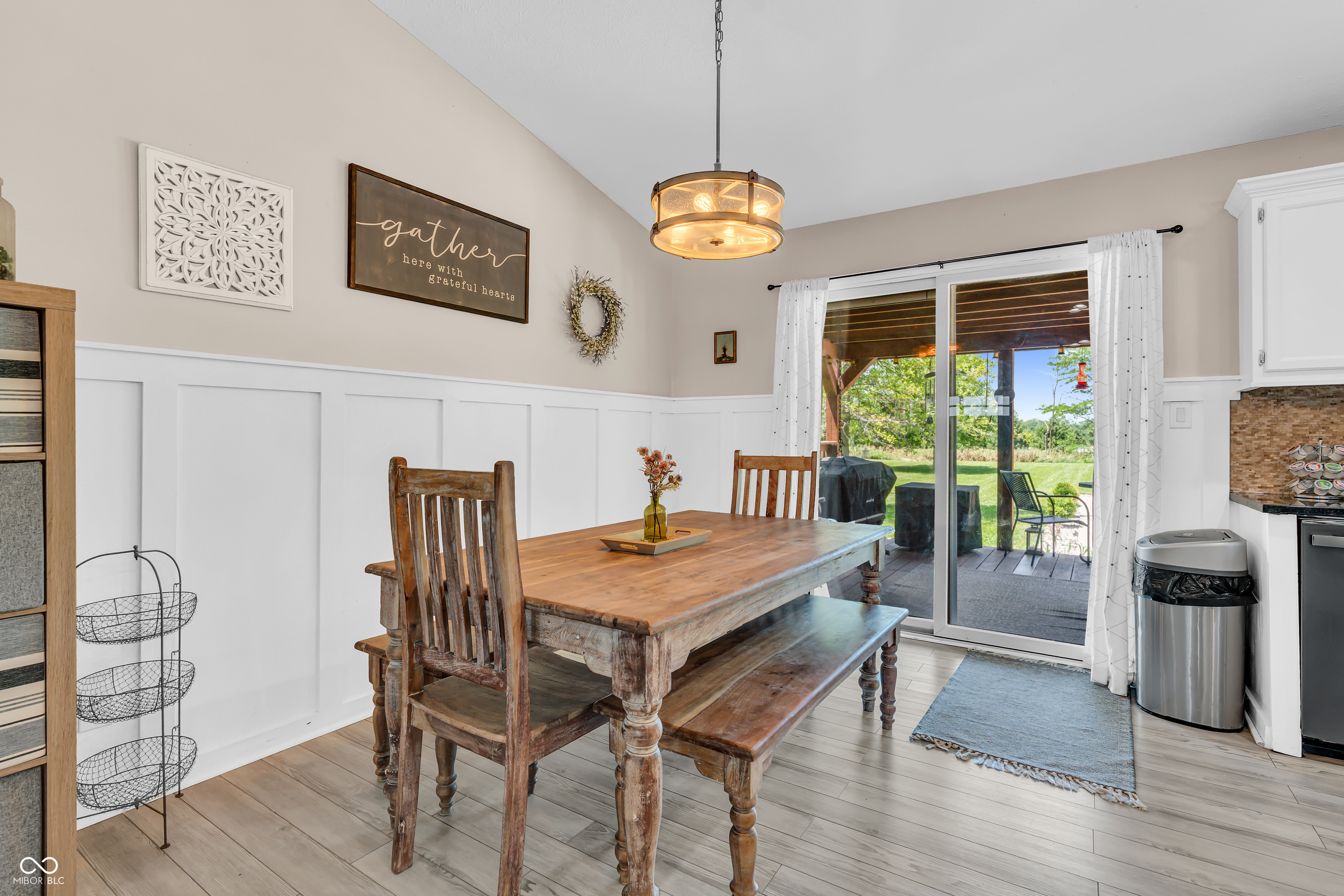 10174 N County Road 471 E