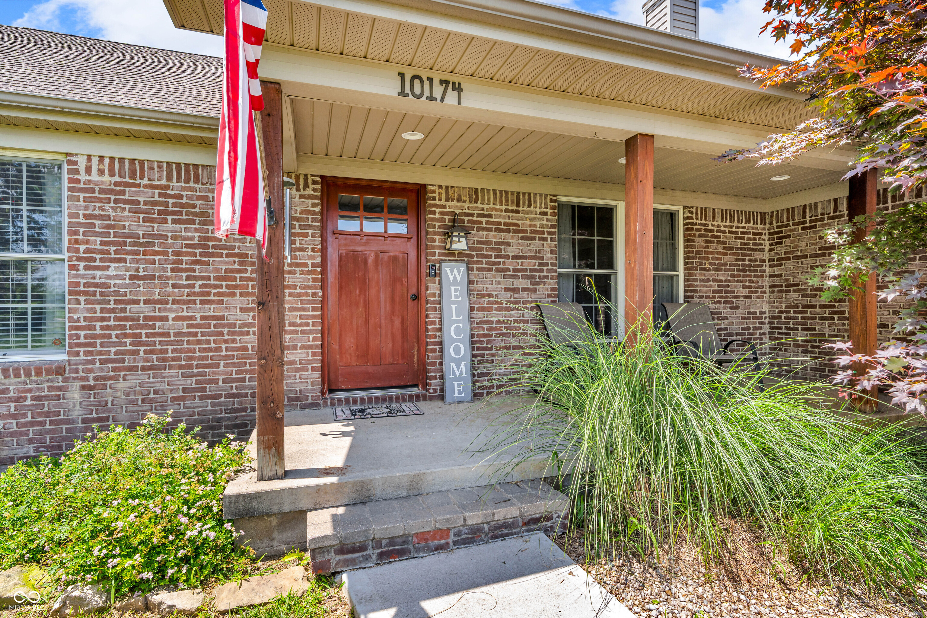 10174 N County Road 471 E