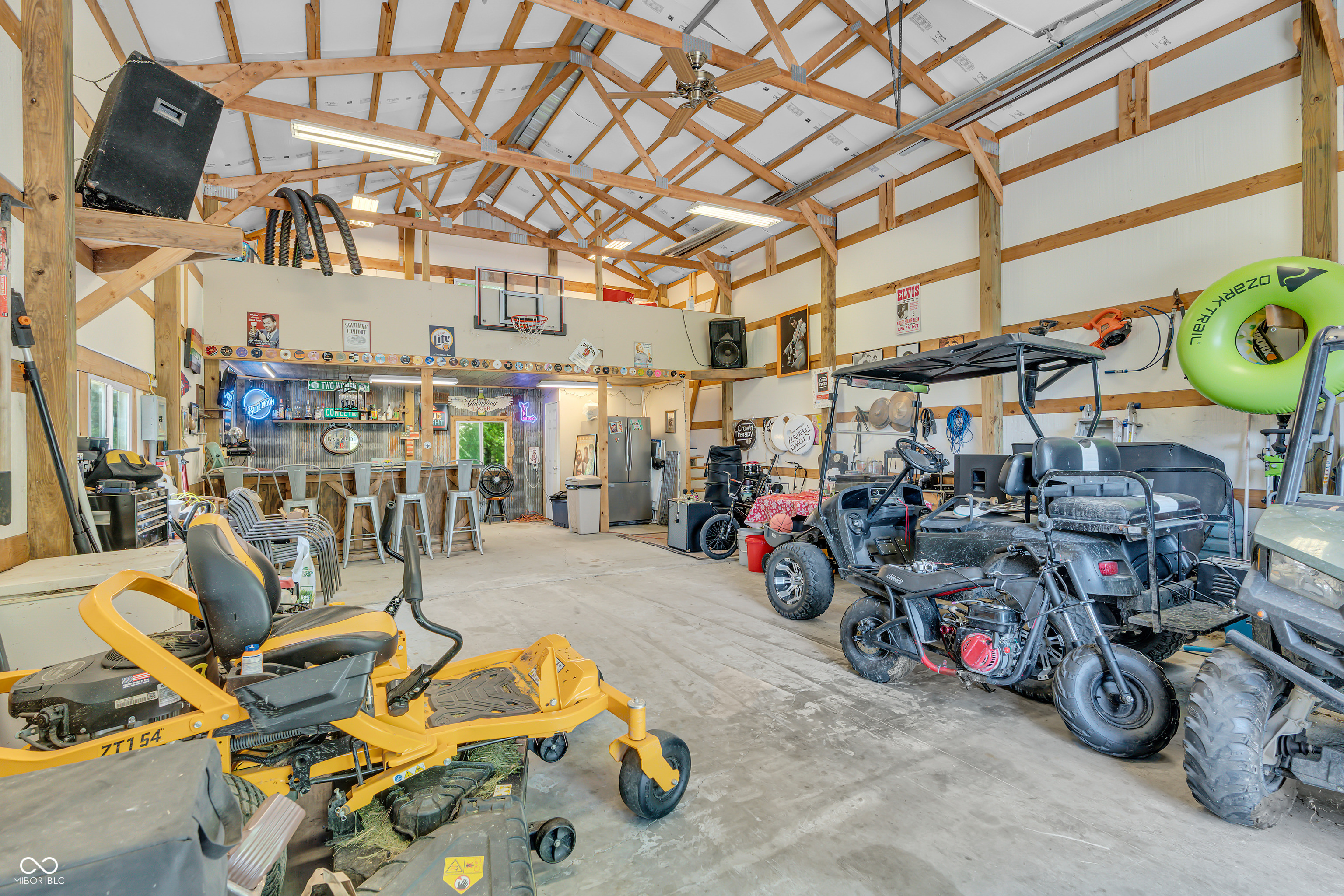 10174 N County Road 471 E