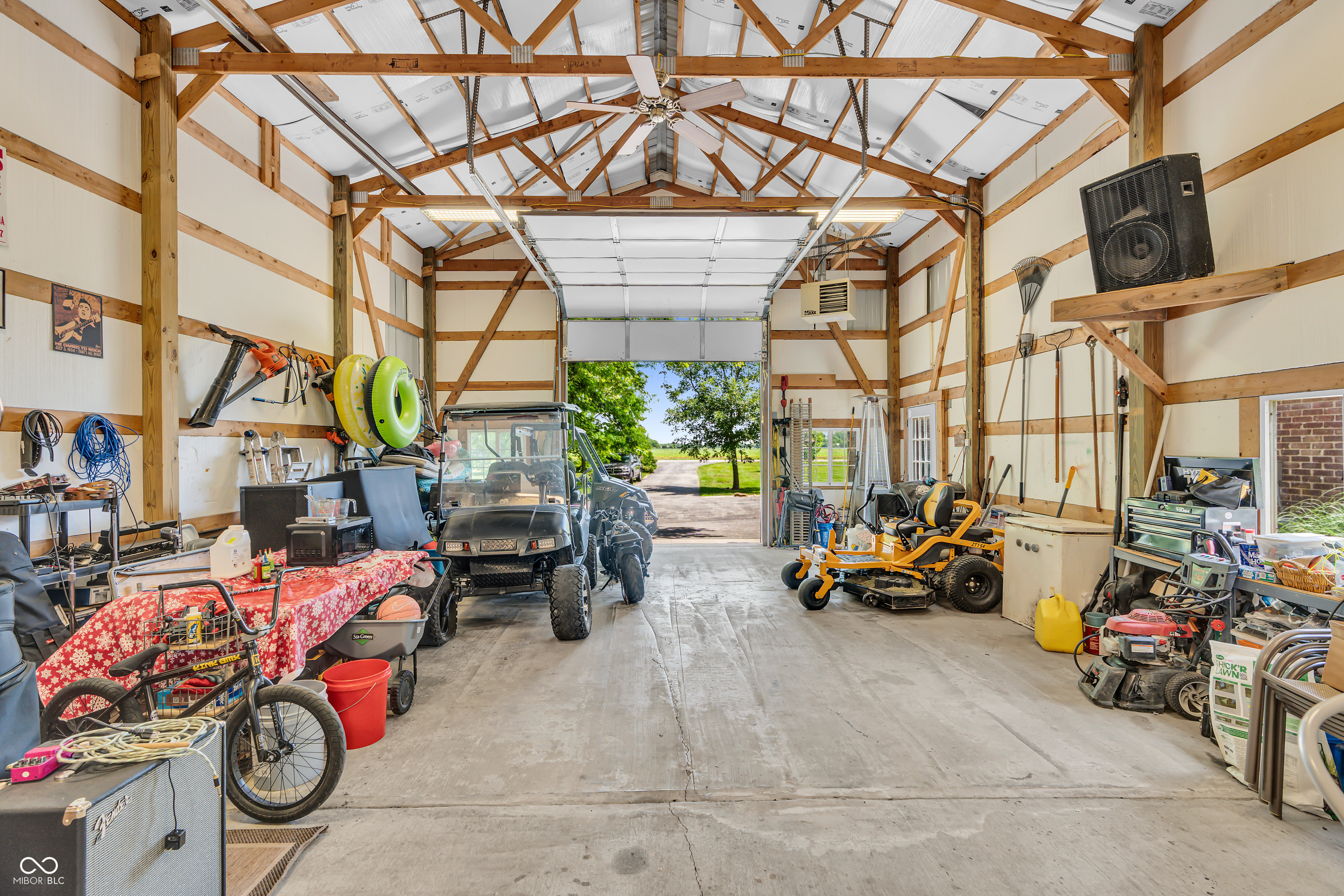 10174 N County Road 471 E