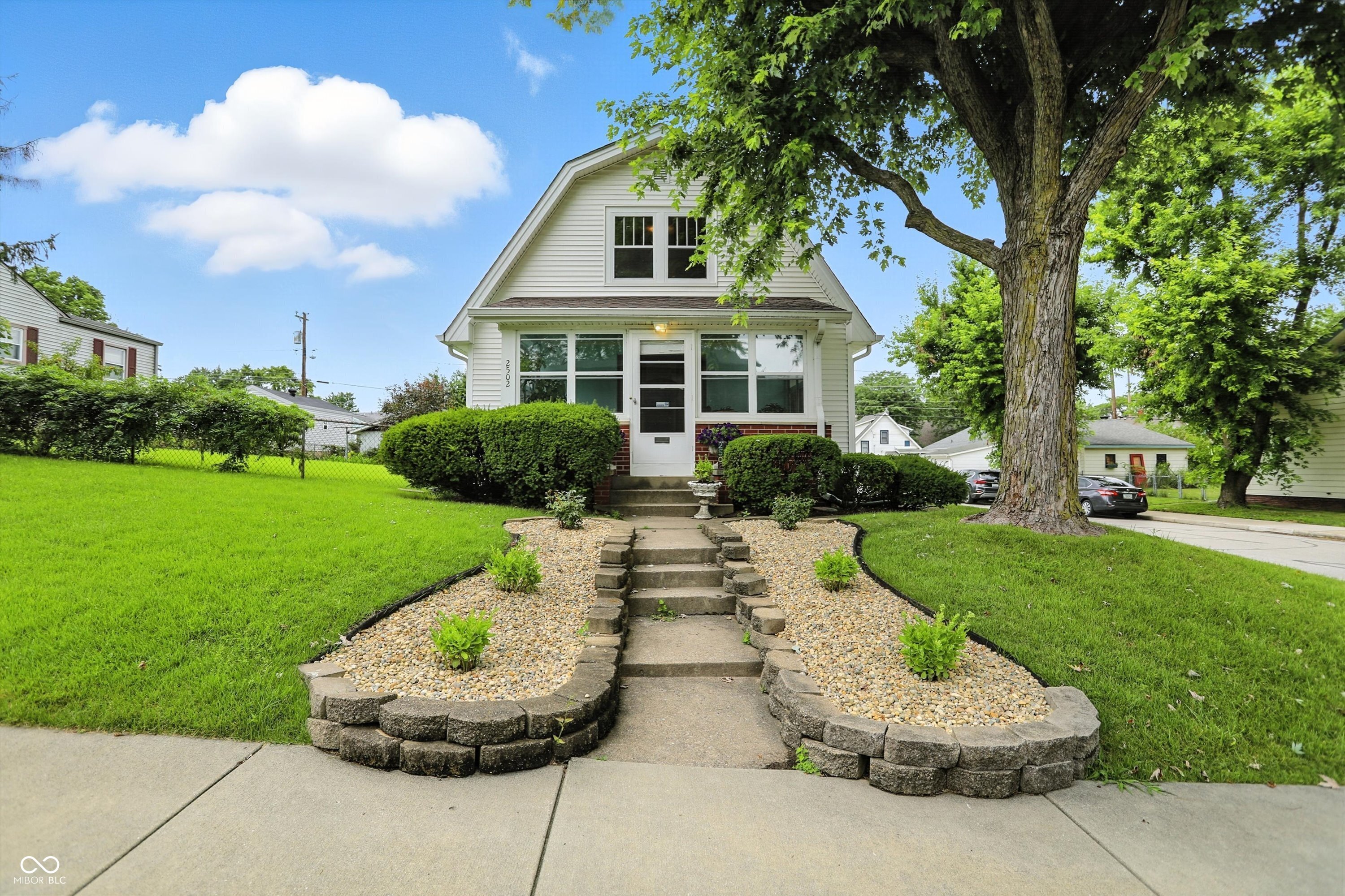 2502 S Delaware Street