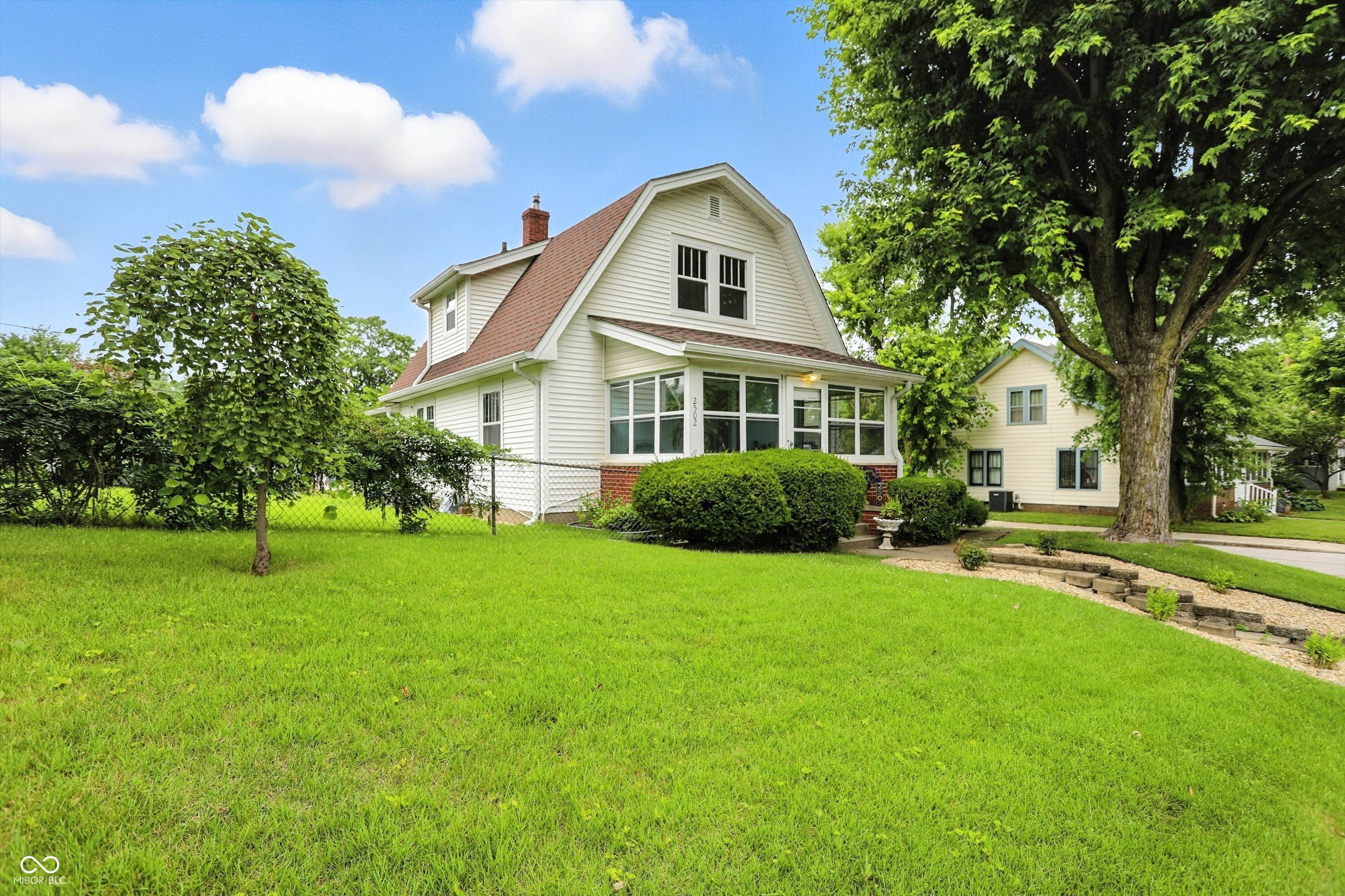 2502 S Delaware Street