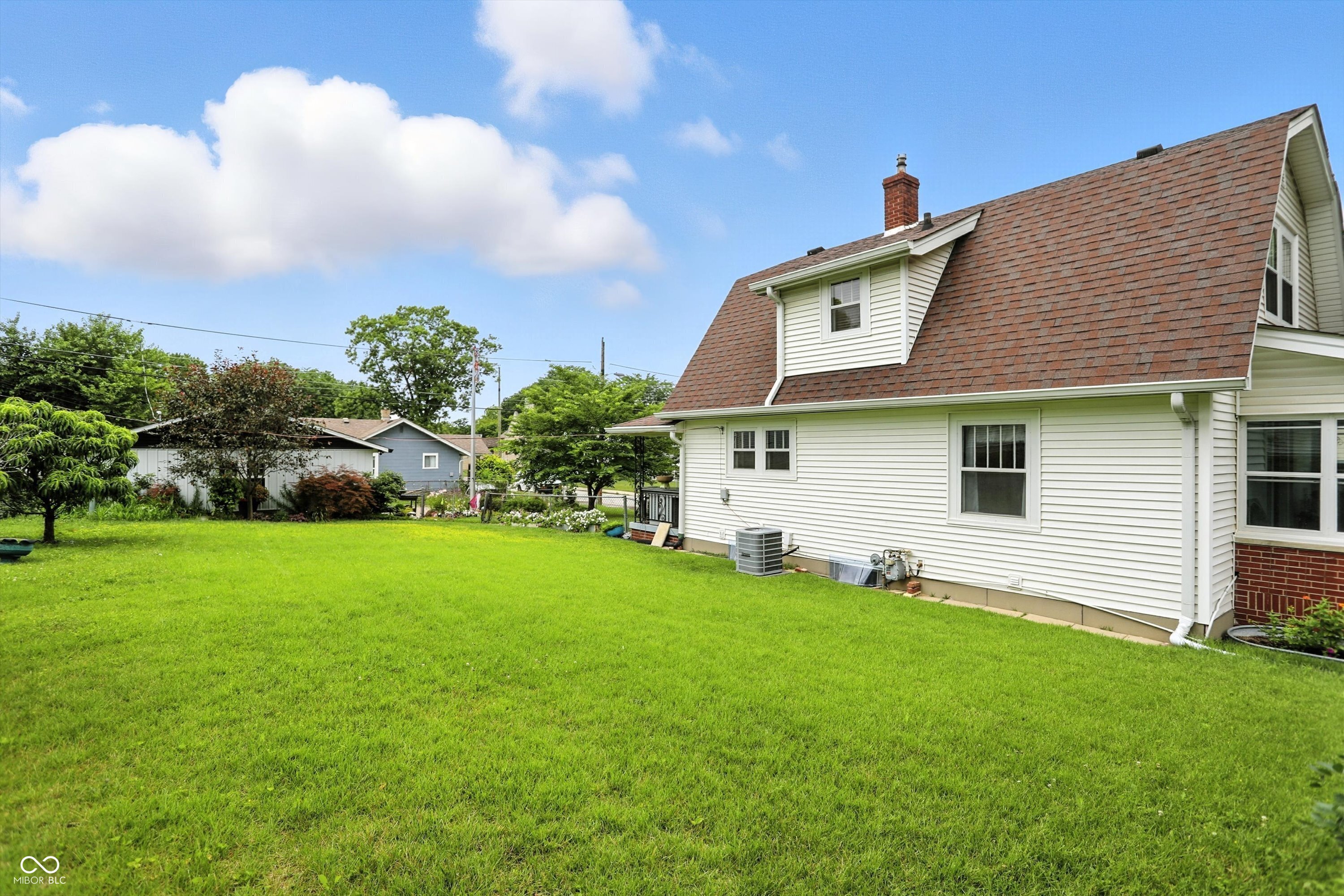 2502 S Delaware Street