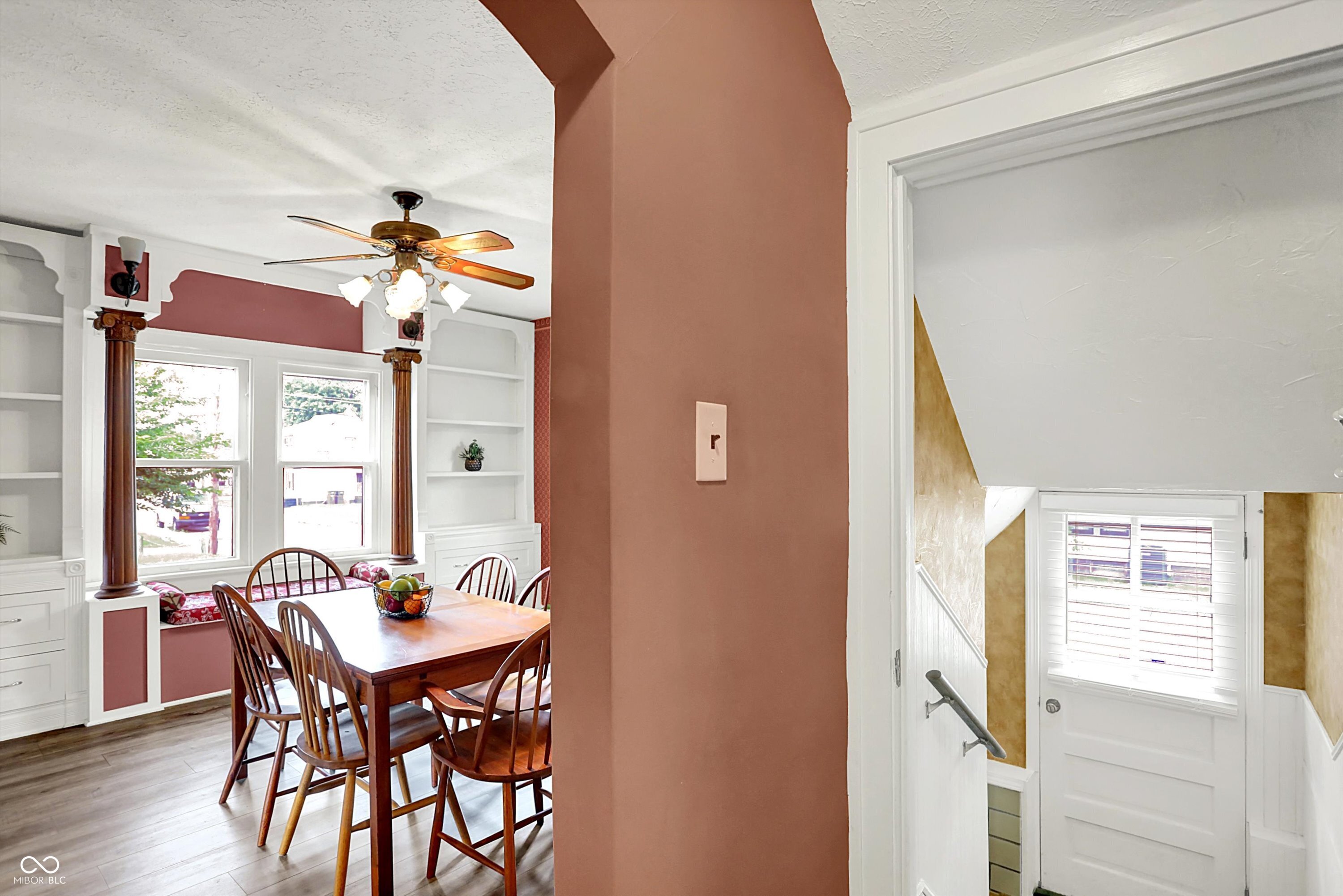 2502 S Delaware Street