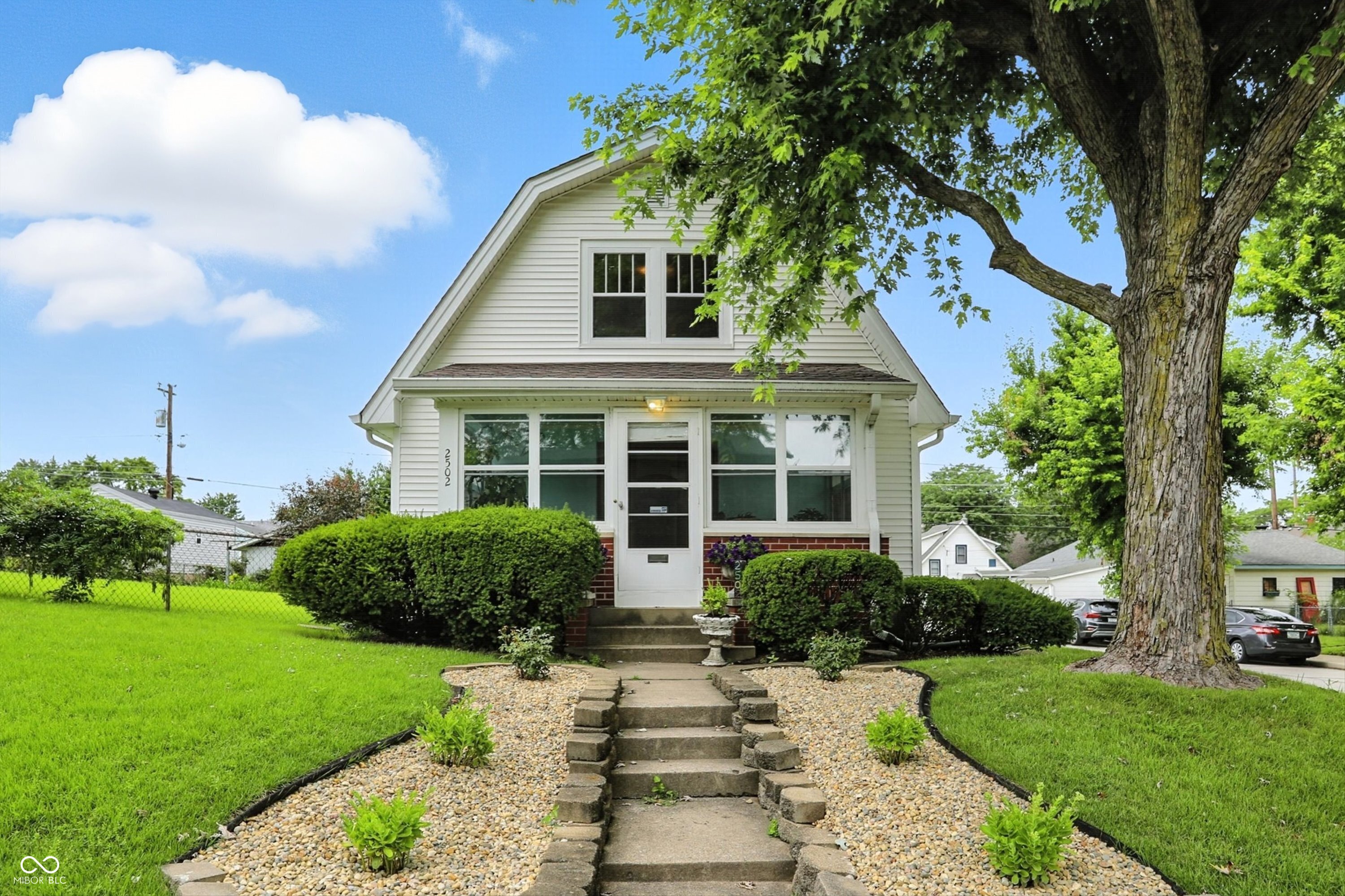 2502 S Delaware Street