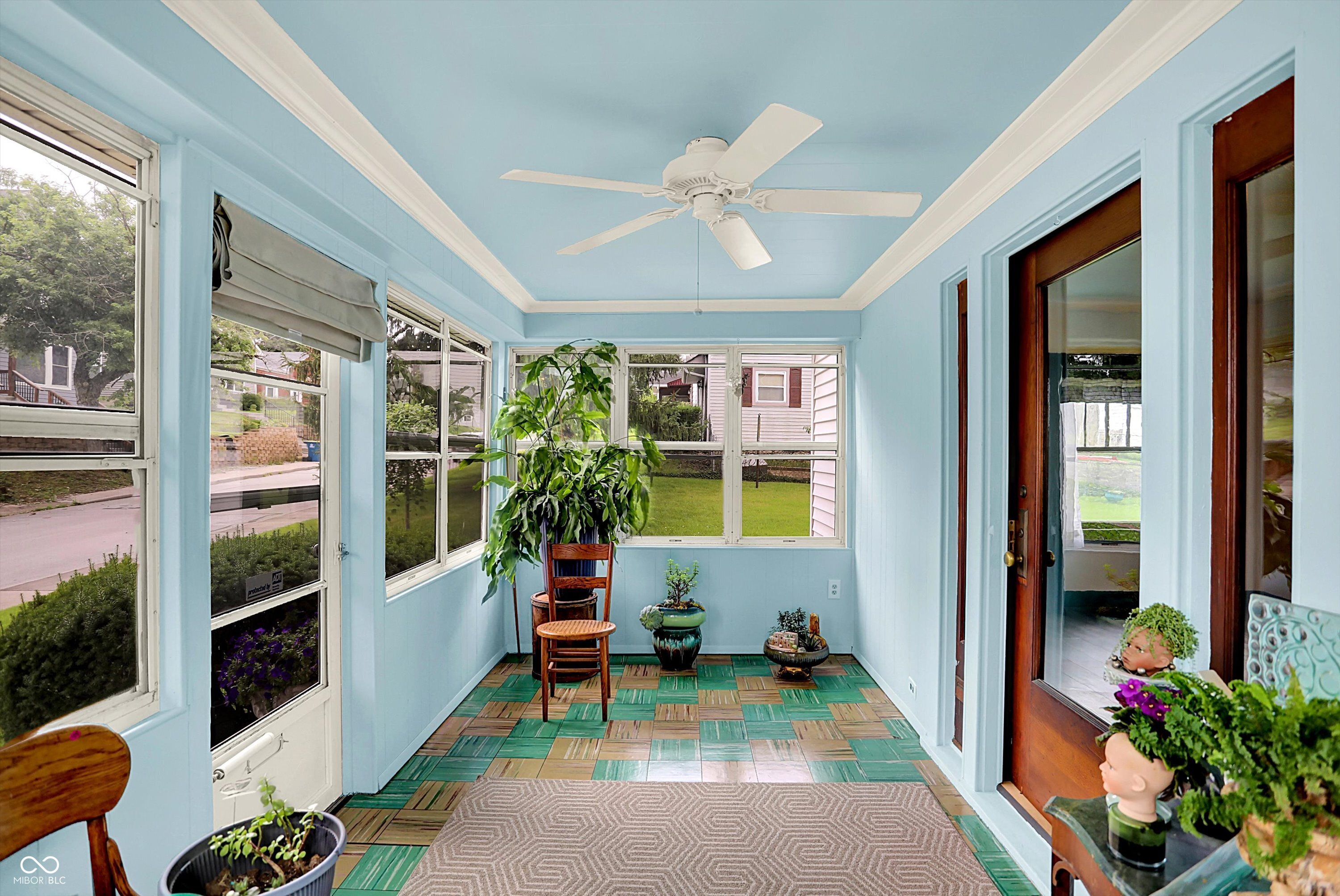 2502 S Delaware Street