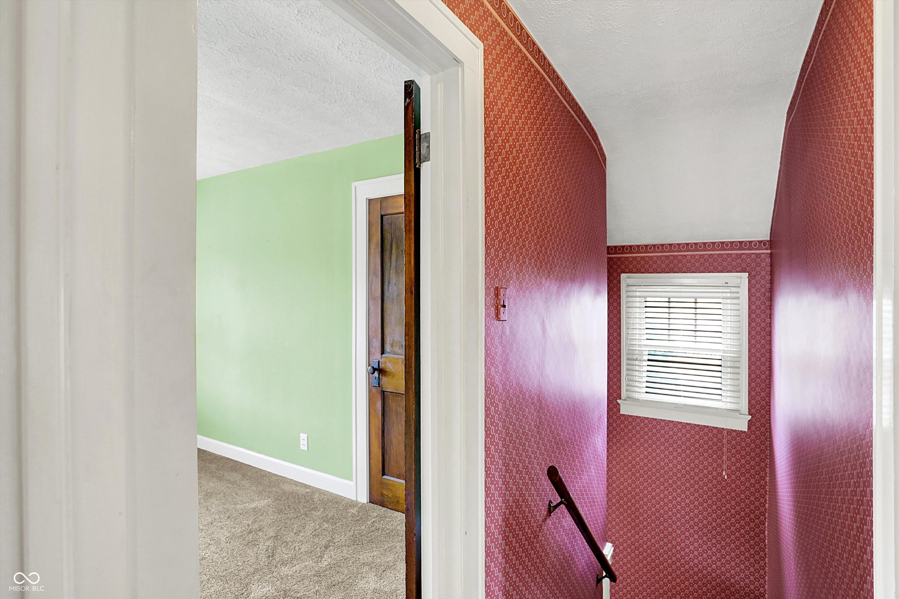 2502 S Delaware Street