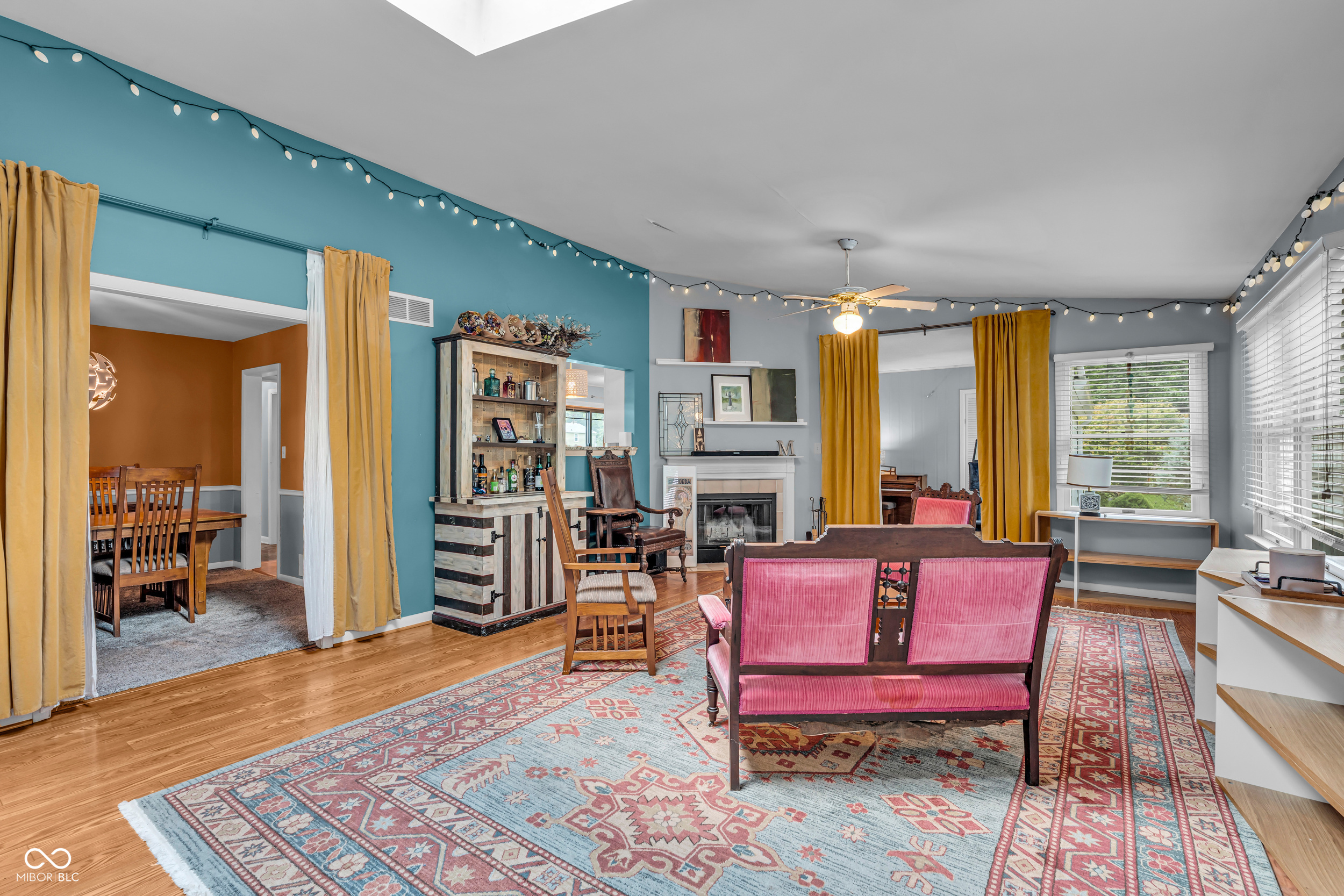 926 Oakwood Trail