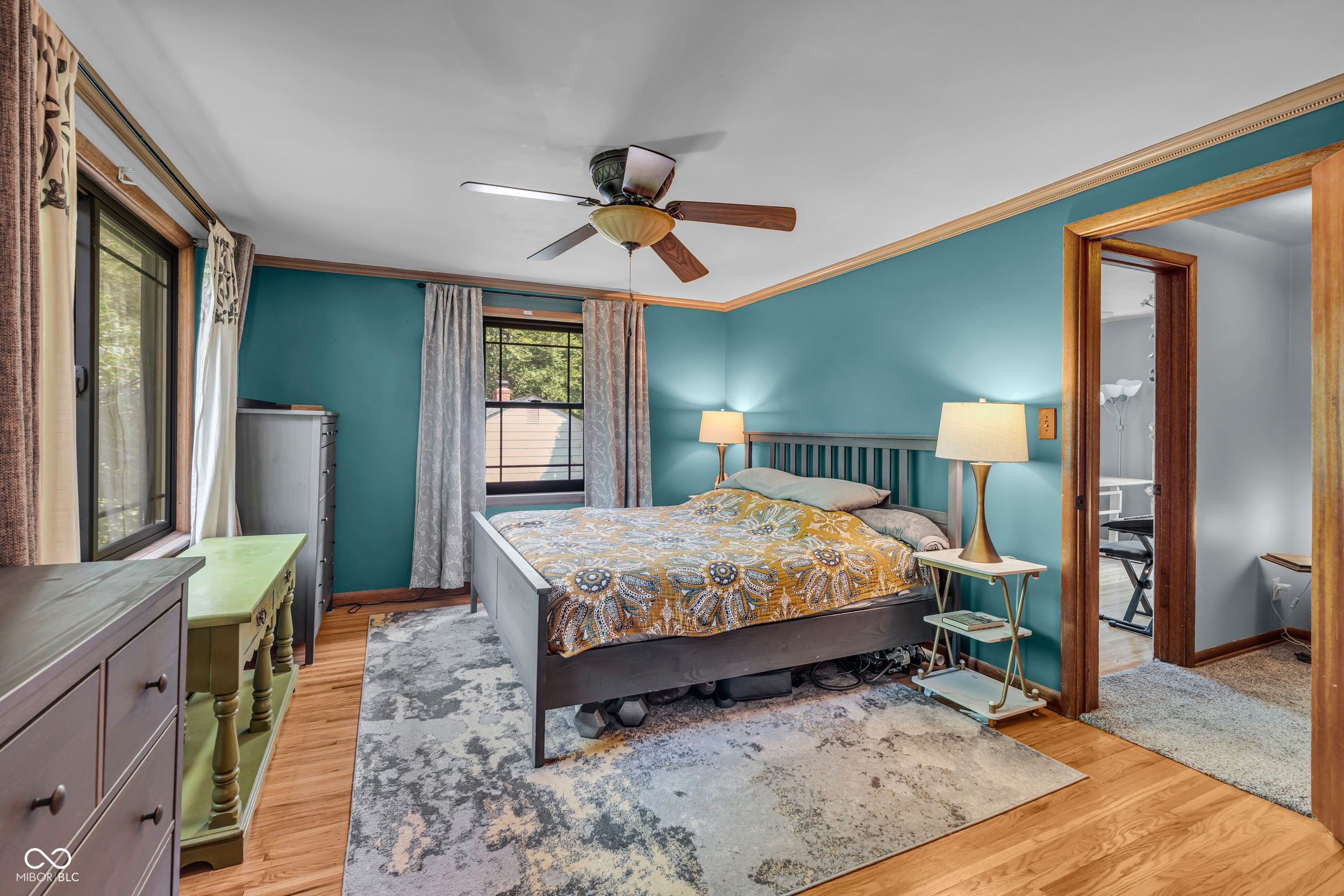 926 Oakwood Trail