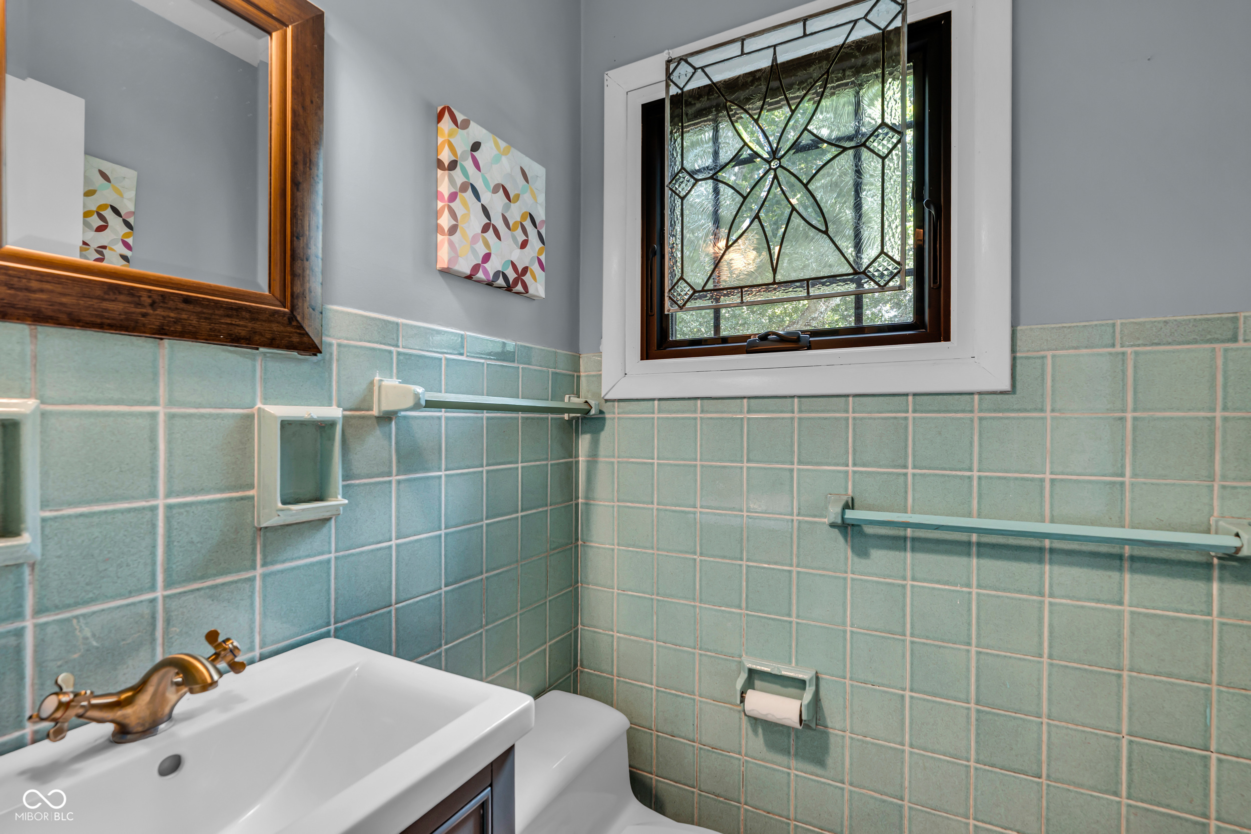 926 Oakwood Trail