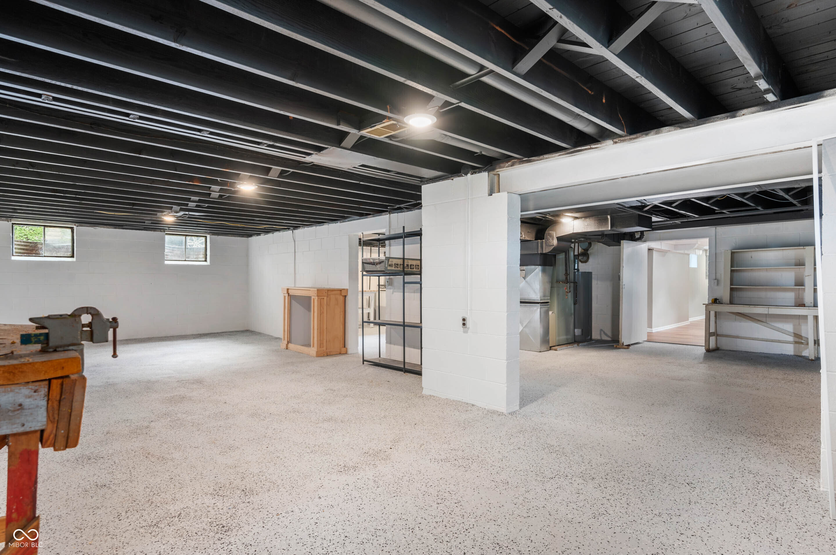 301 N Kitley Avenue
