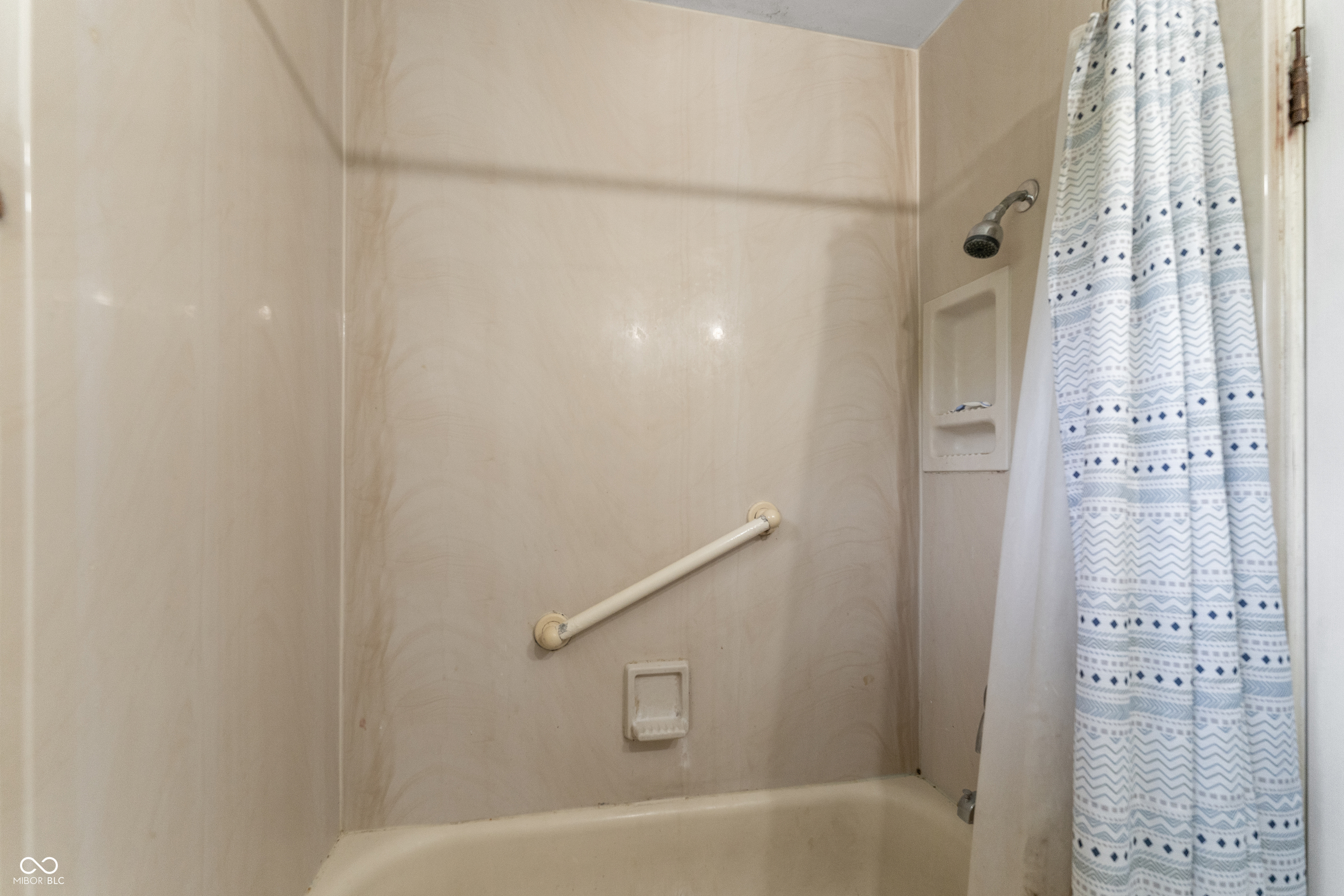 2180 Cleveland Street