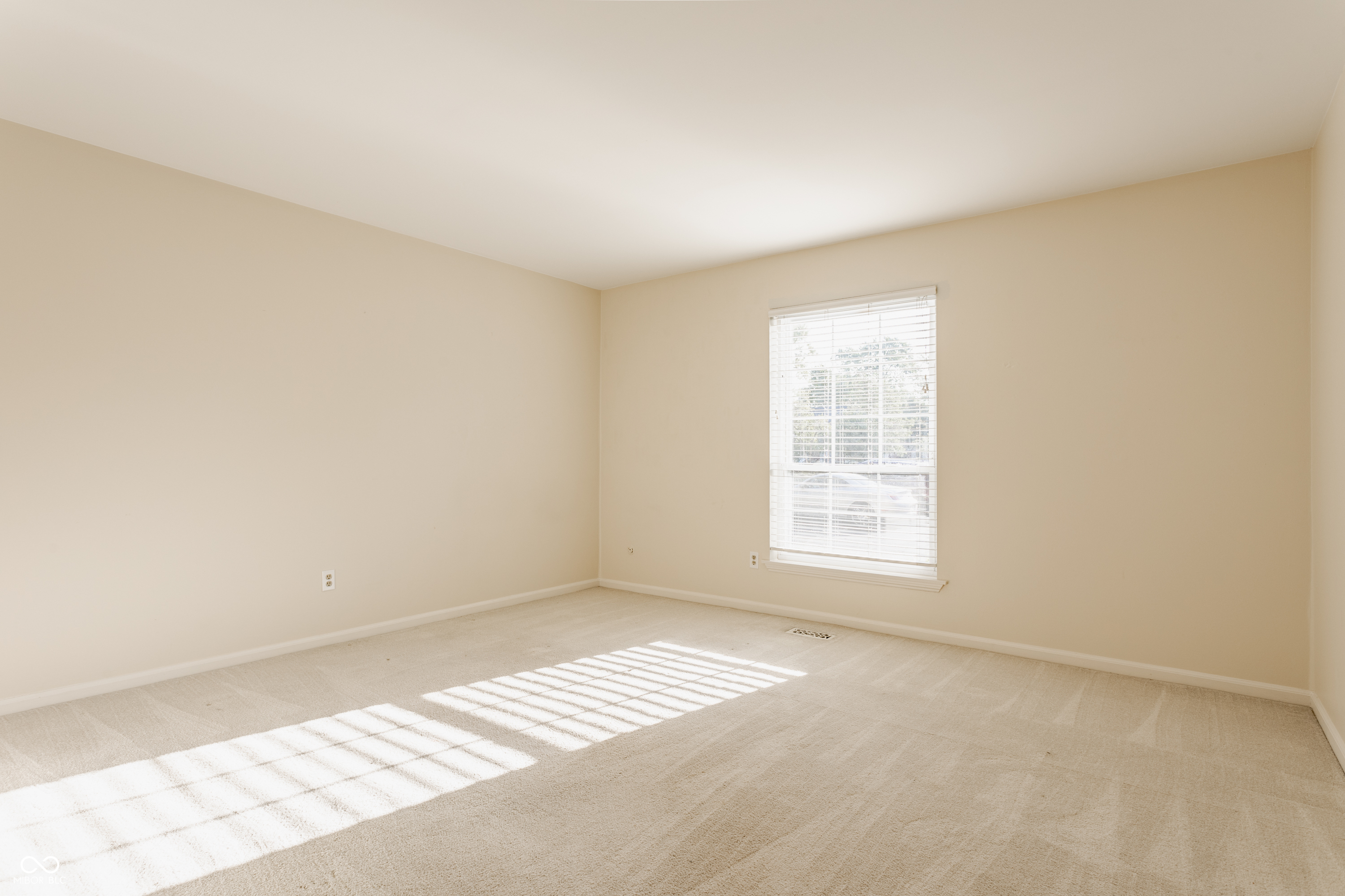 7352 Lions Head Drive Unit: 3B