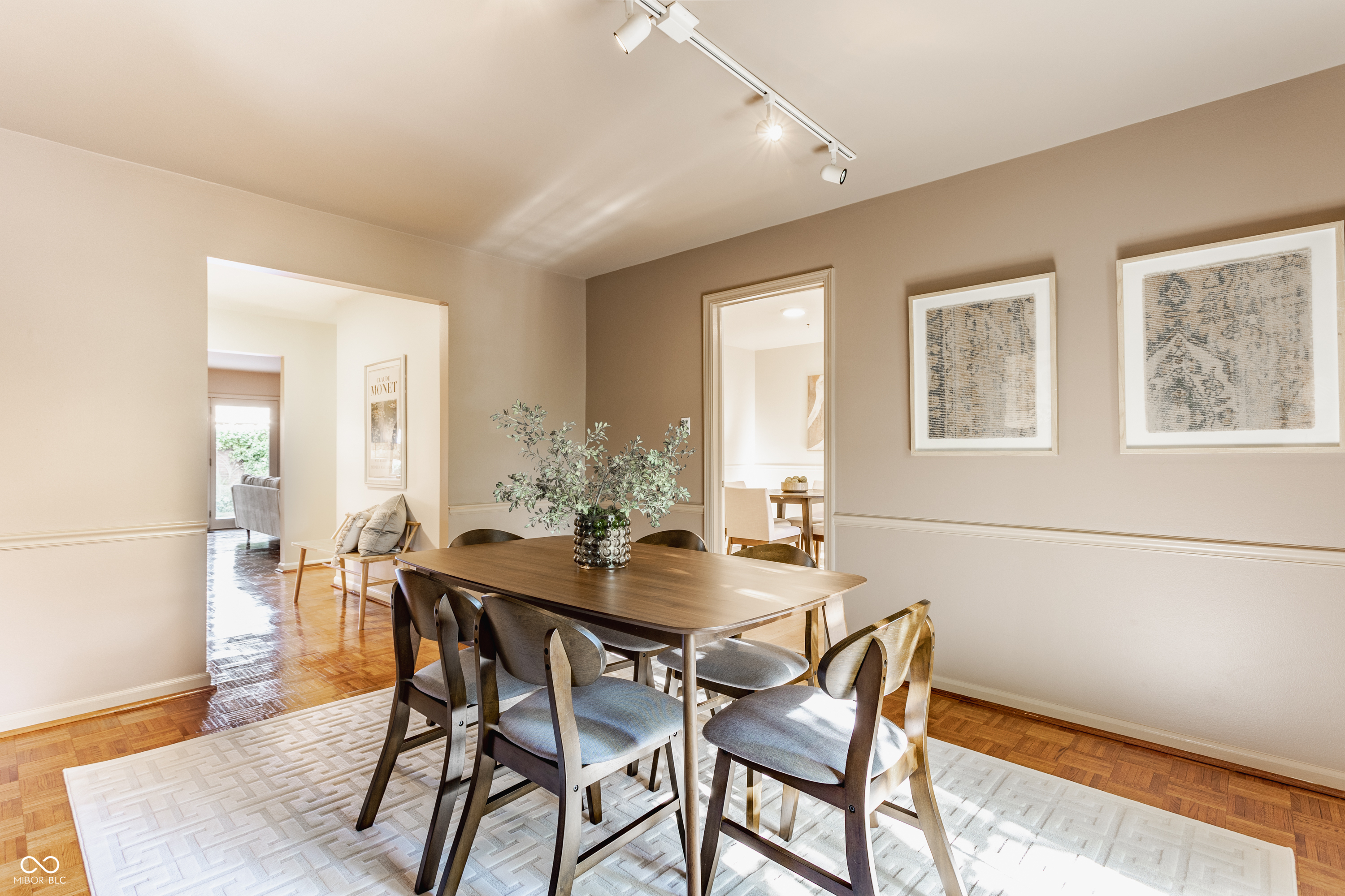 7352 Lions Head Drive Unit: 3B