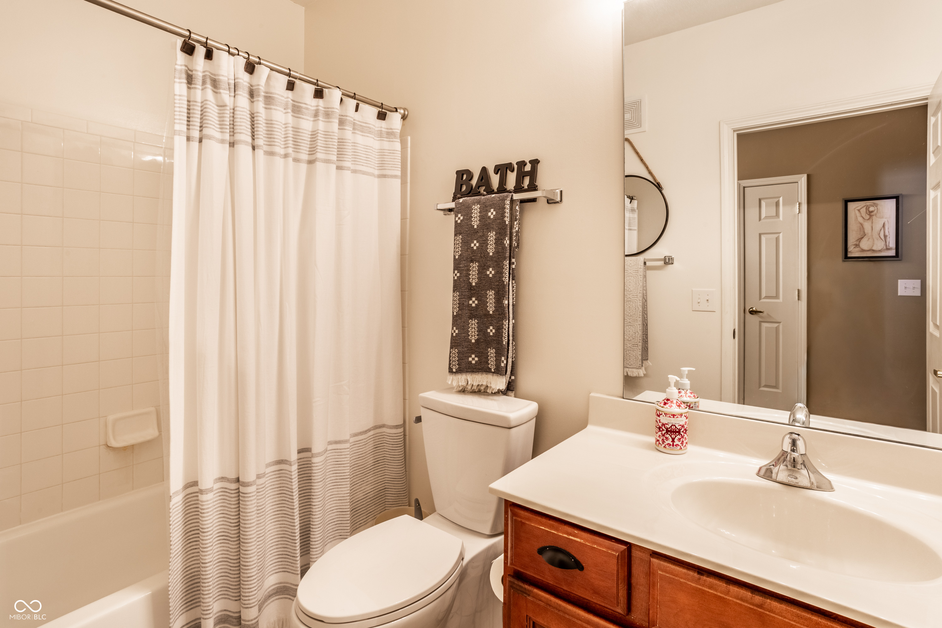 13854 Meadow Grass Way