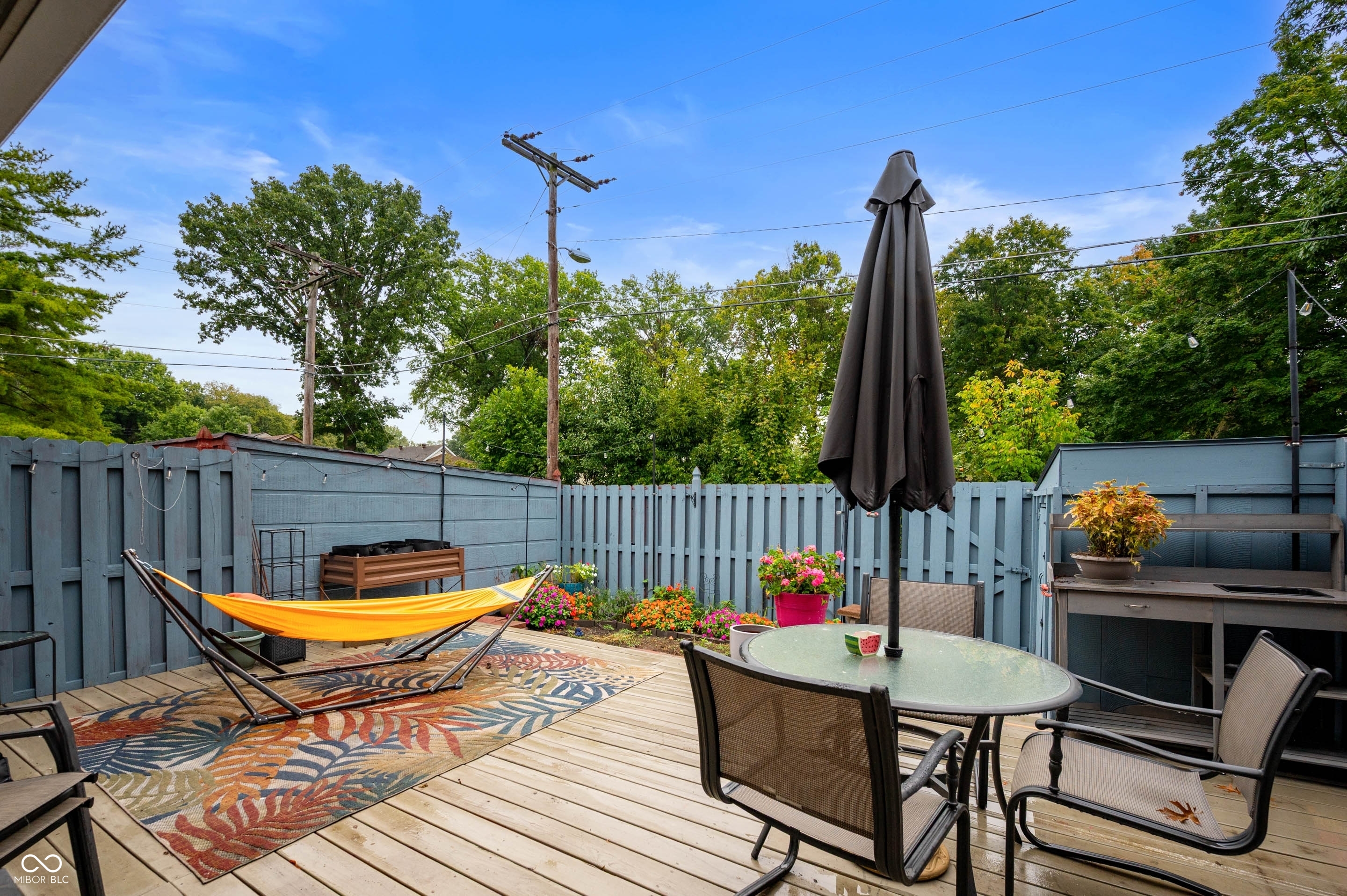 739 Southfield Court
