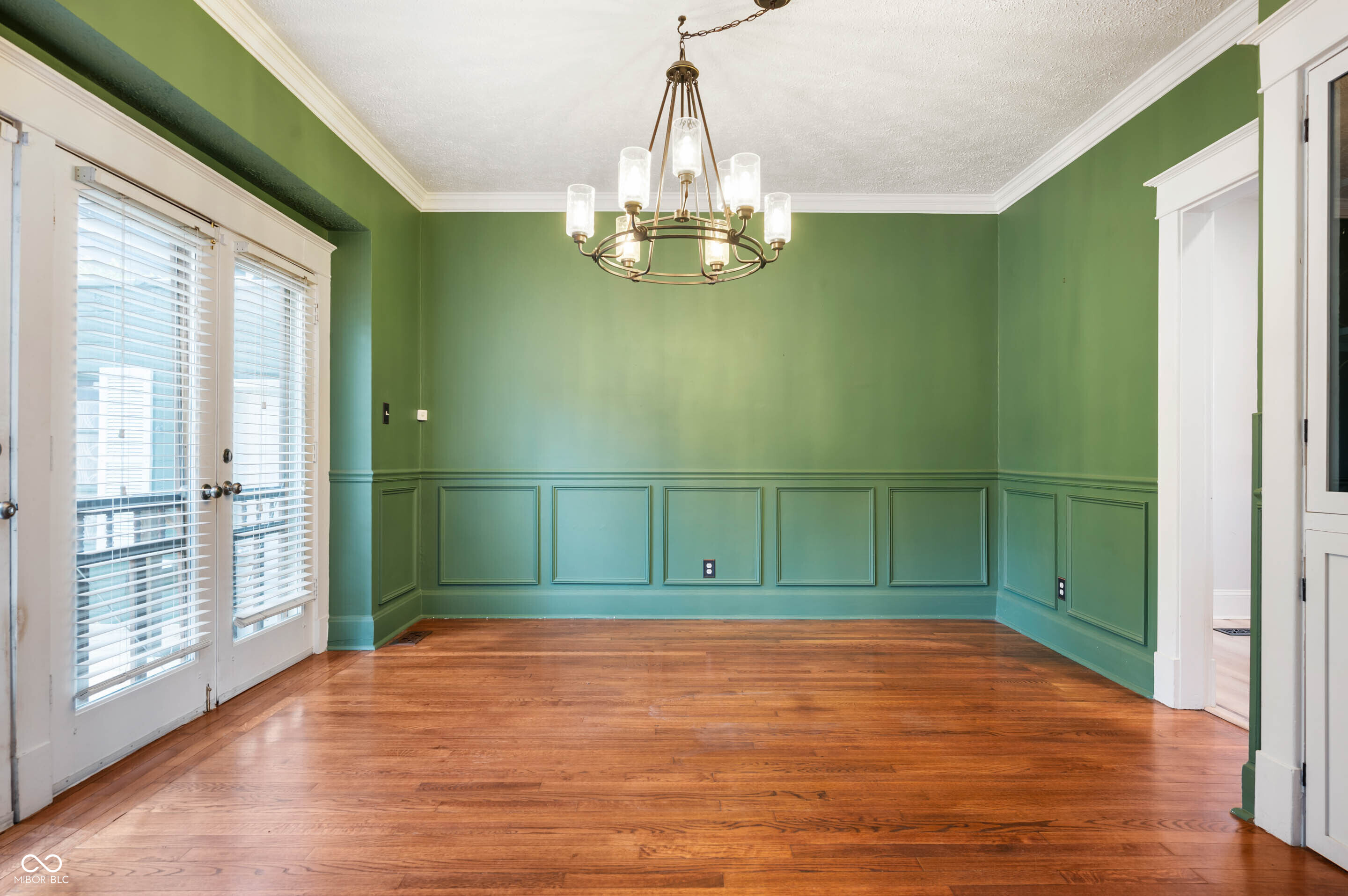 976 E Pleasant Run Parkway North Drive