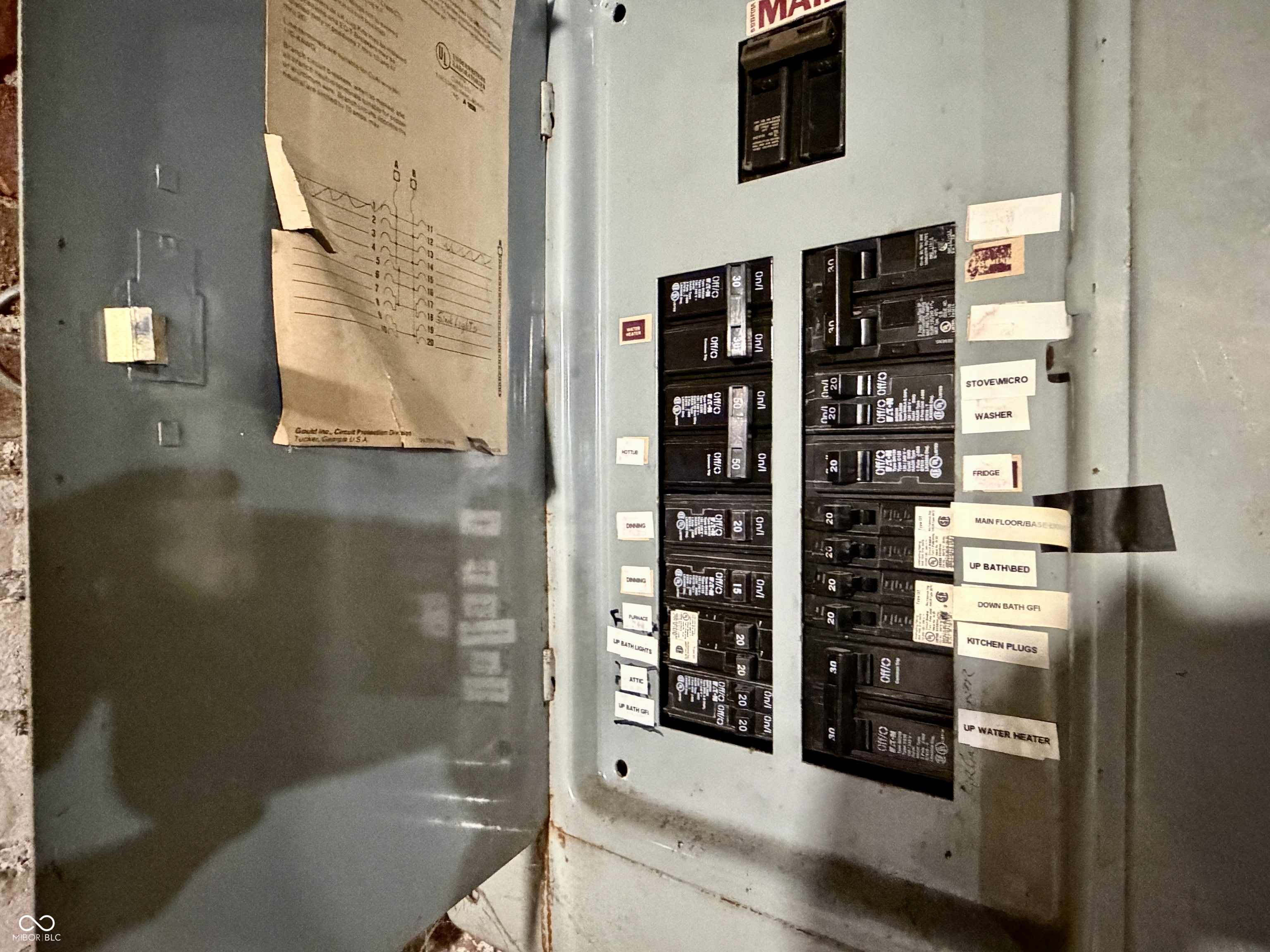 1121 N Newman Street