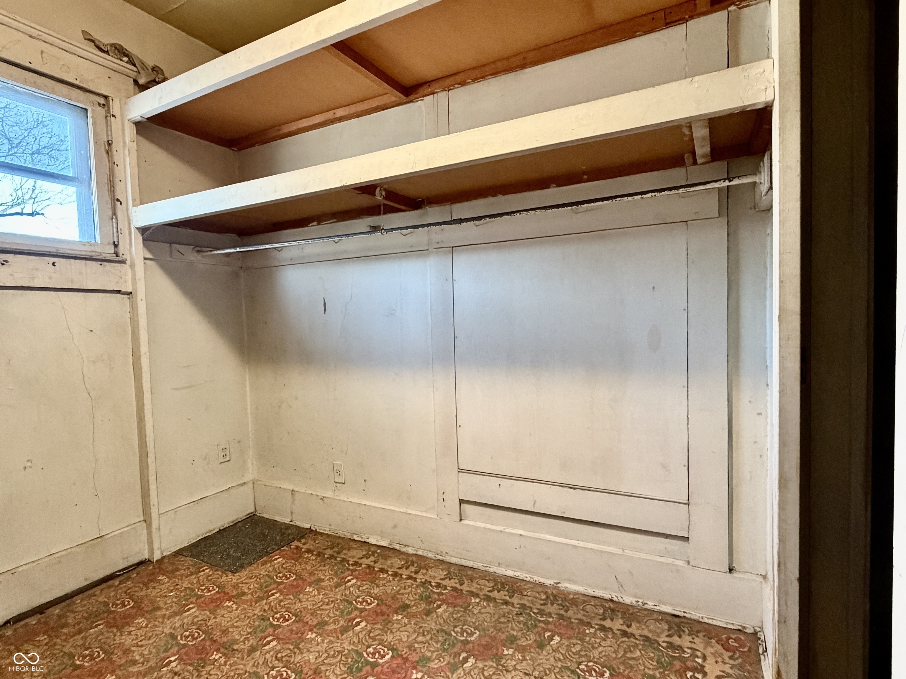 1121 N Newman Street