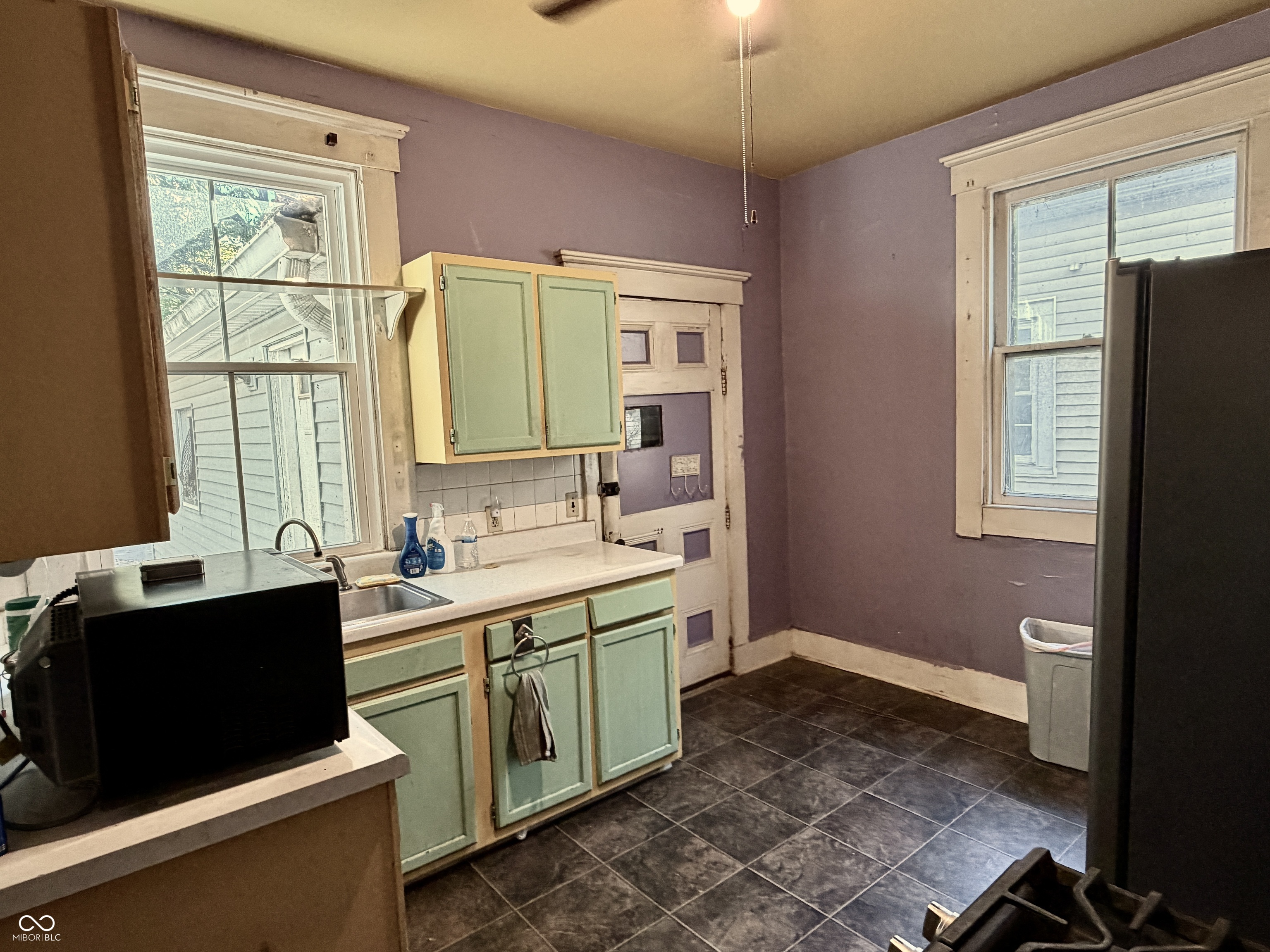 1121 N Newman Street