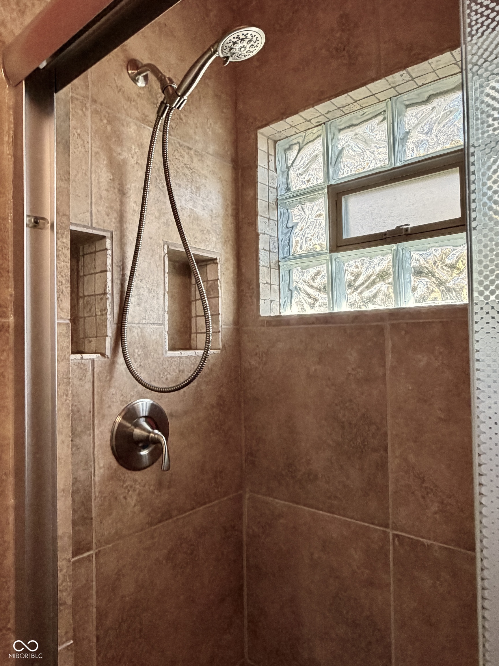 1121 N Newman Street