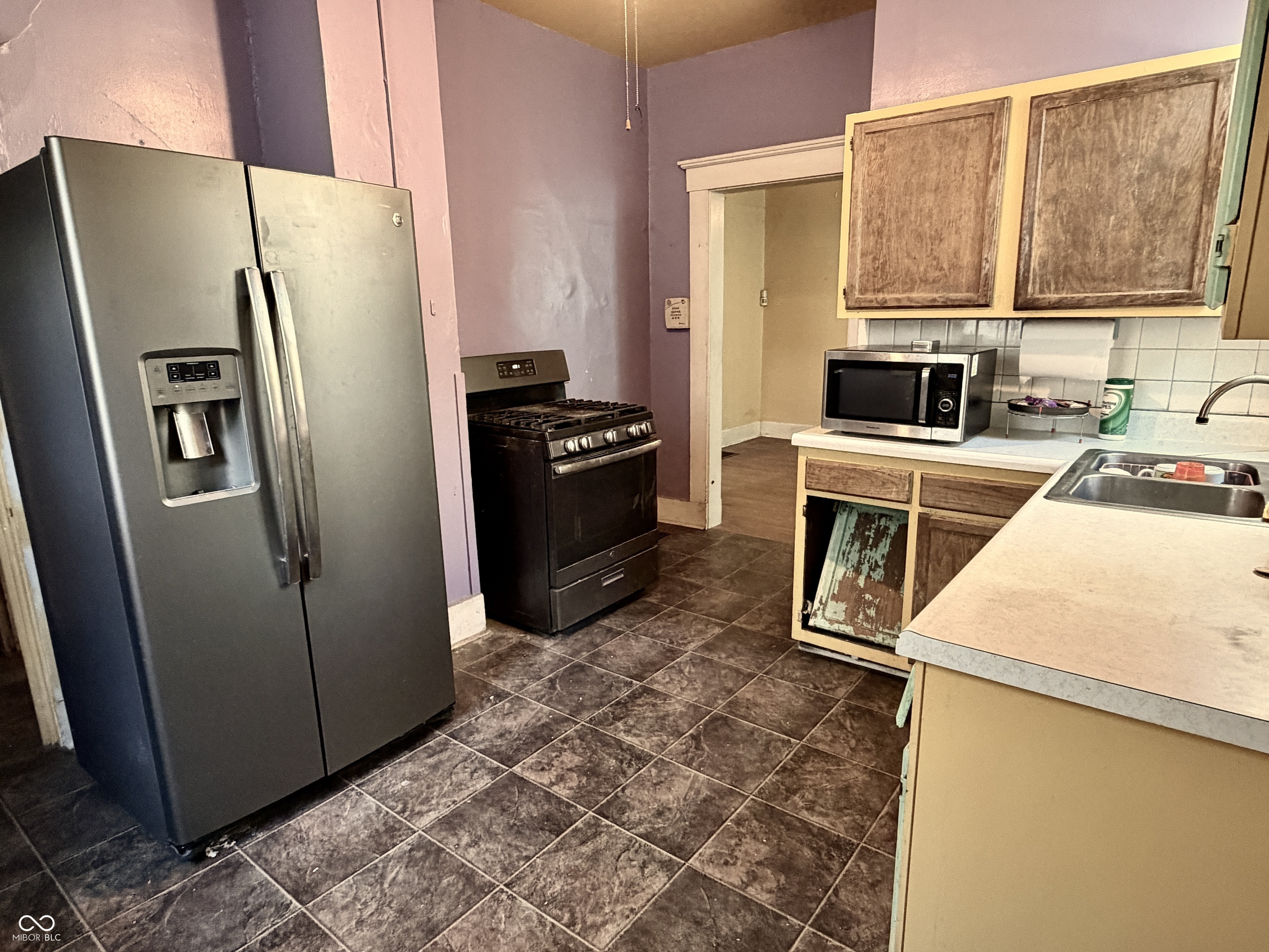 1121 N Newman Street