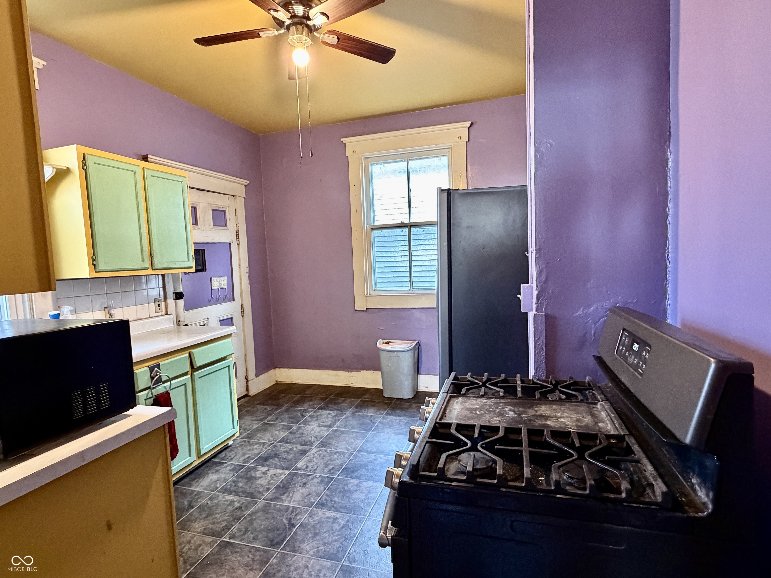 1121 N Newman Street