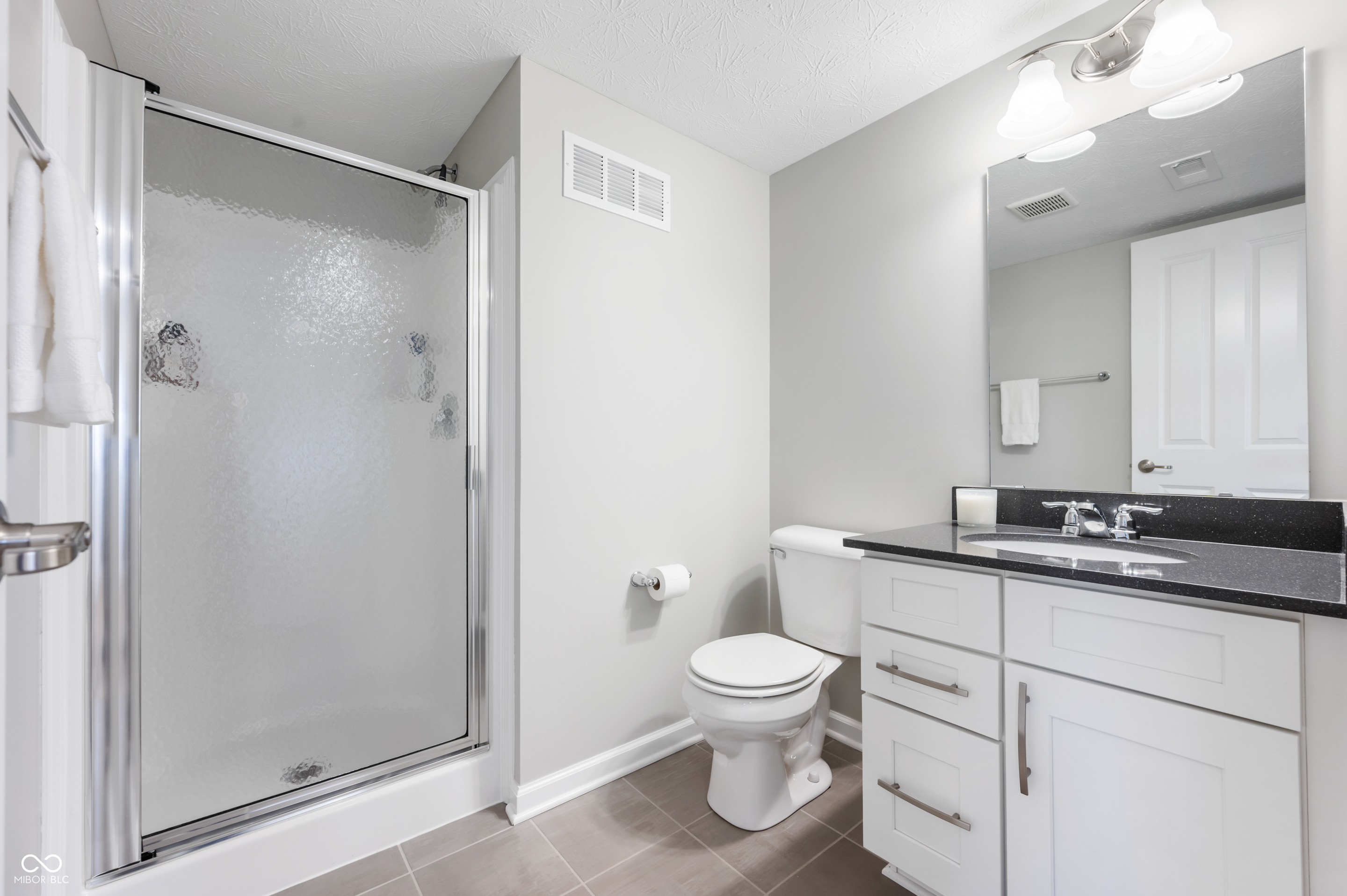 12937 Grand Boulevard