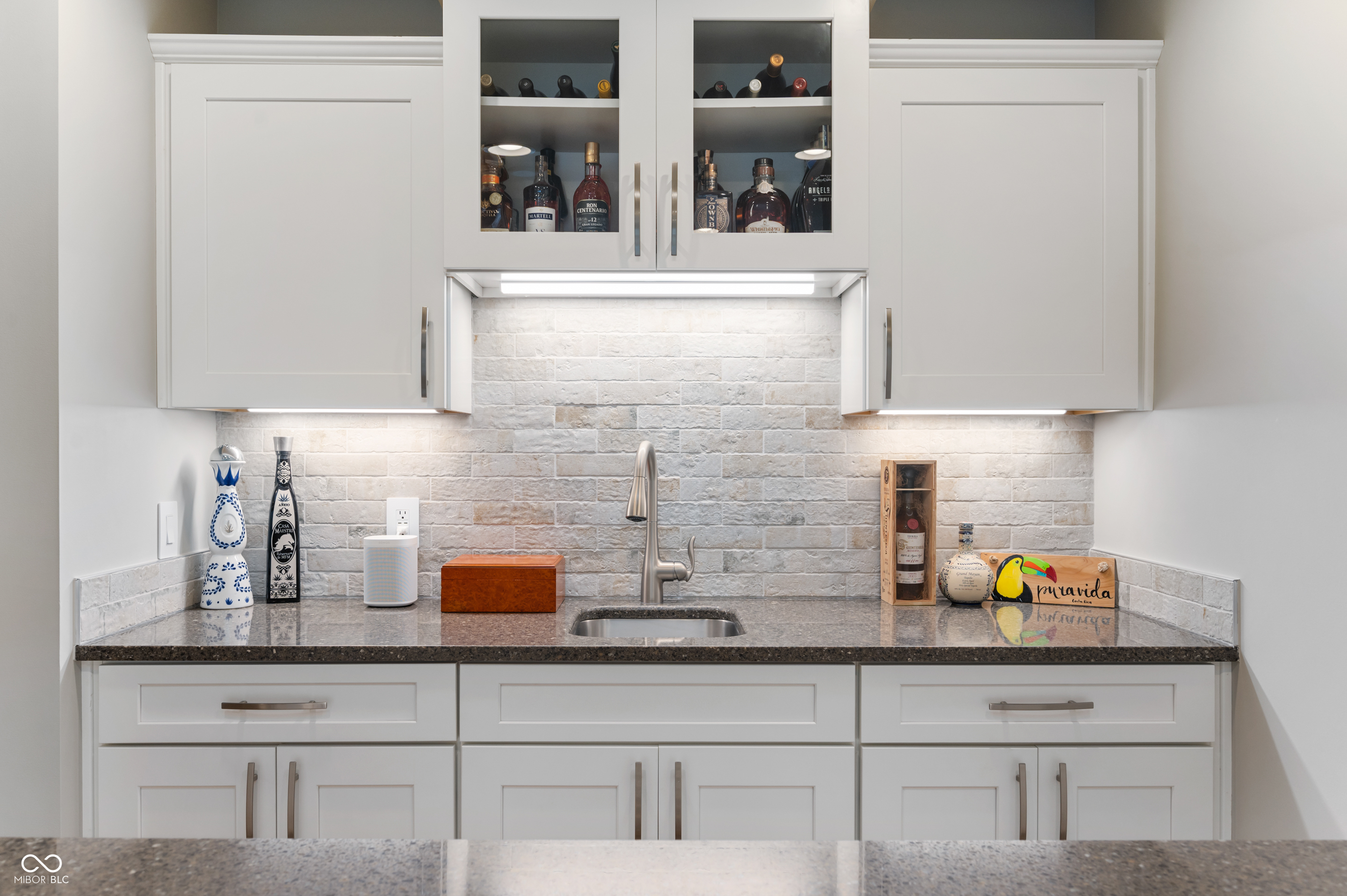 12937 Grand Boulevard