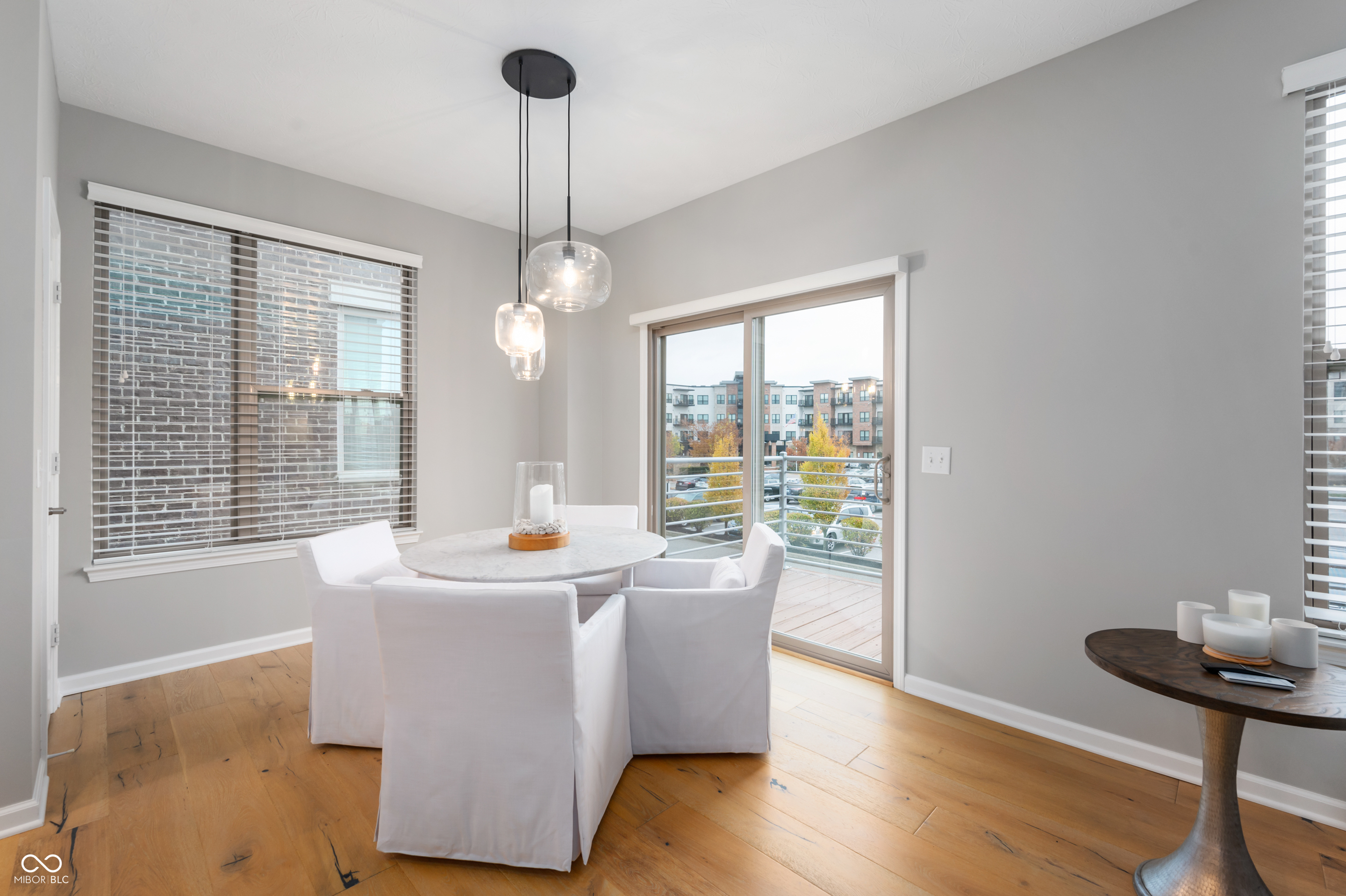 12937 Grand Boulevard