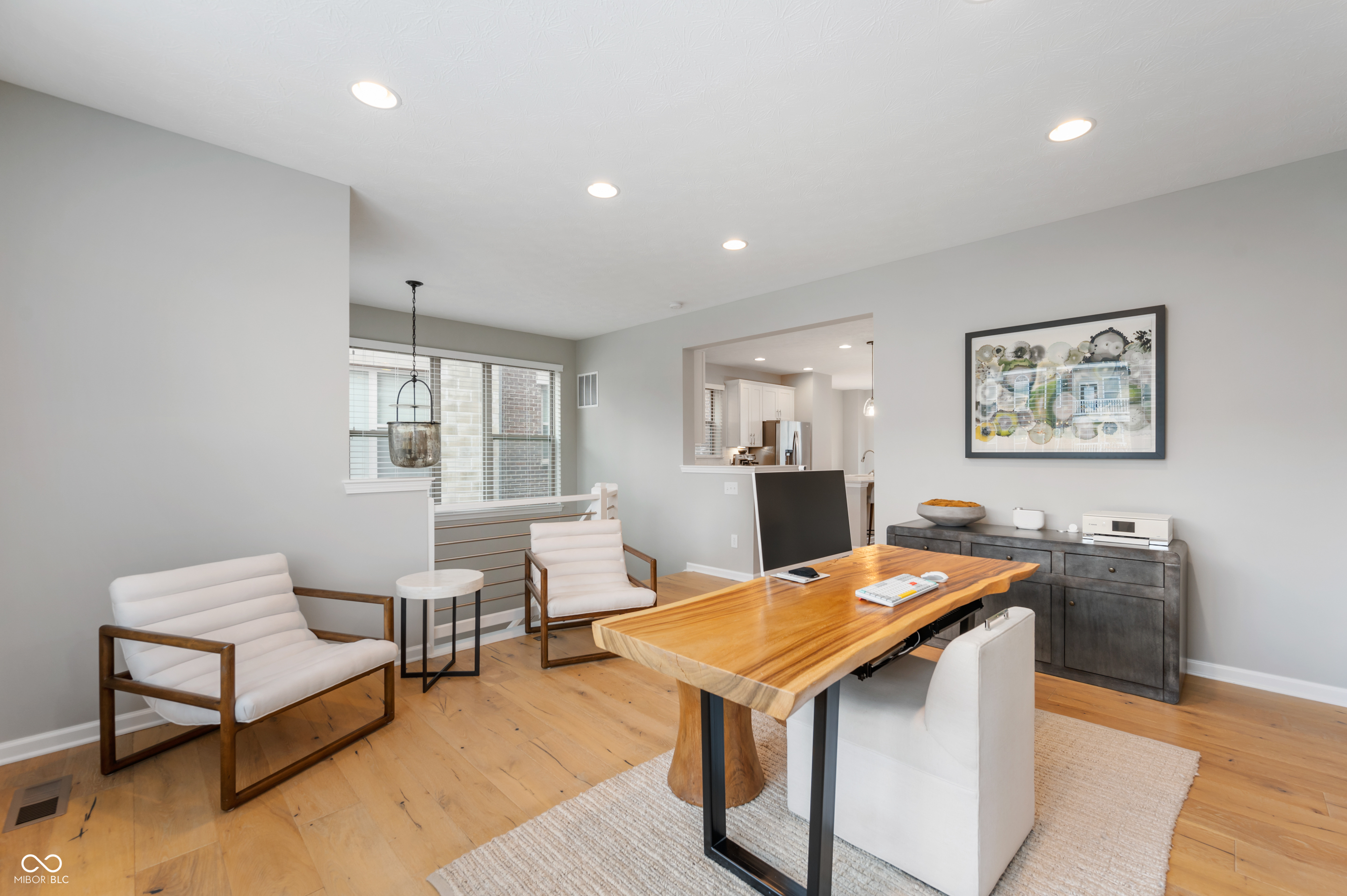 12937 Grand Boulevard