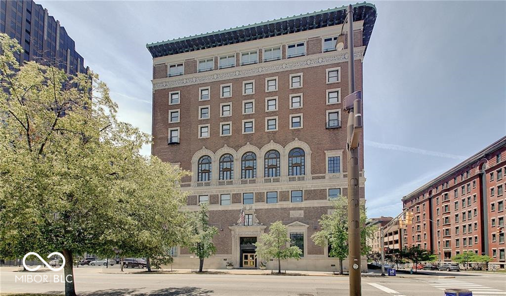 350 N Meridian Street Unit: 603
