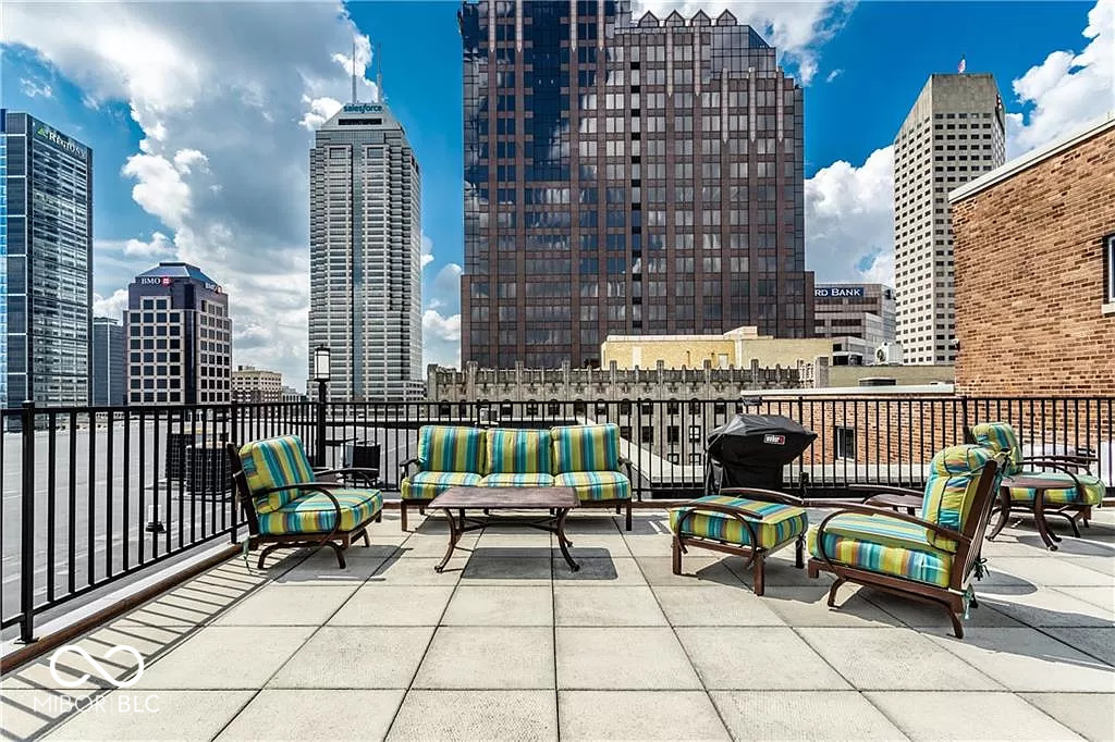 350 N Meridian Street Unit: 603