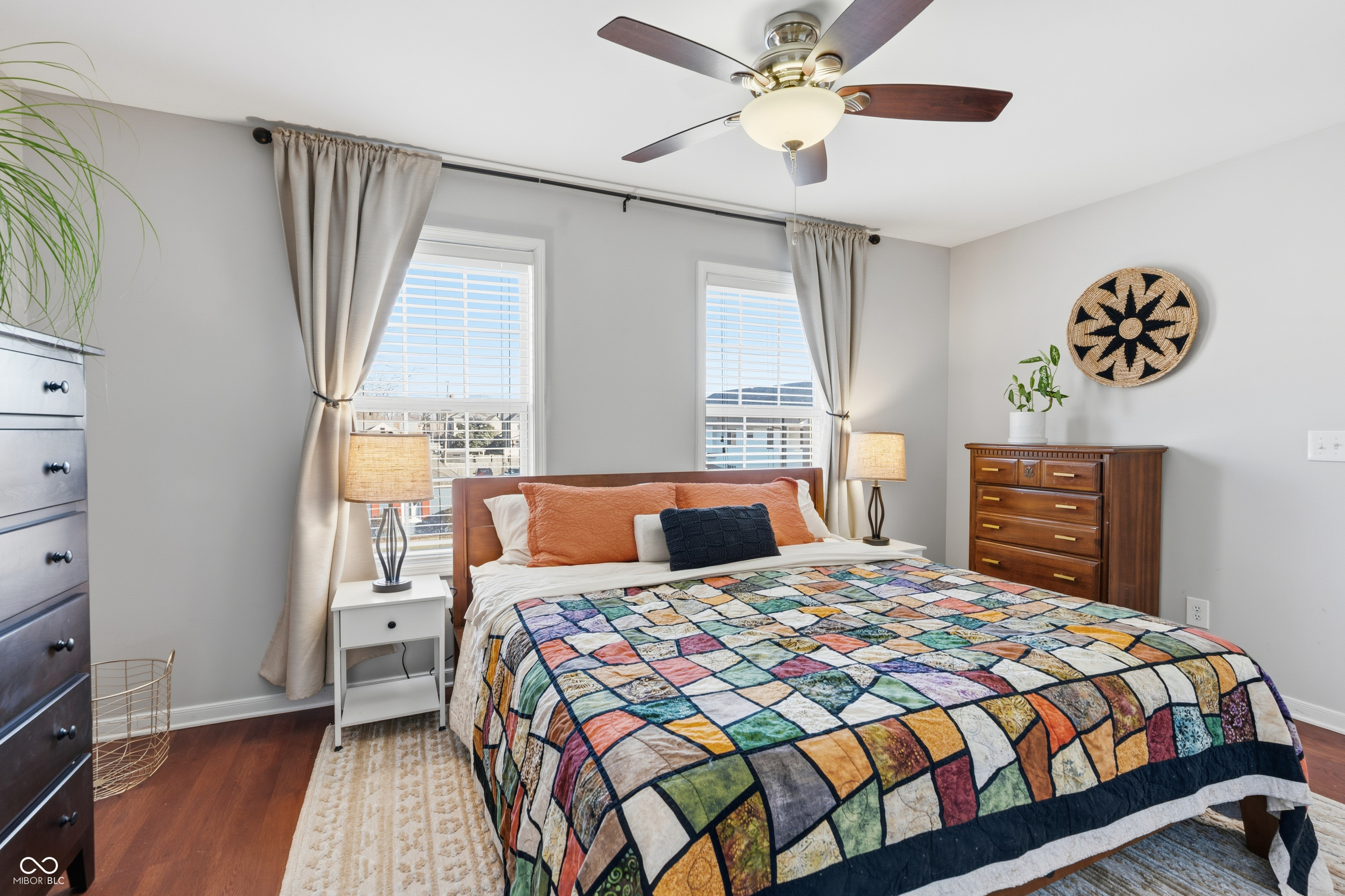 2042 N College Avenue