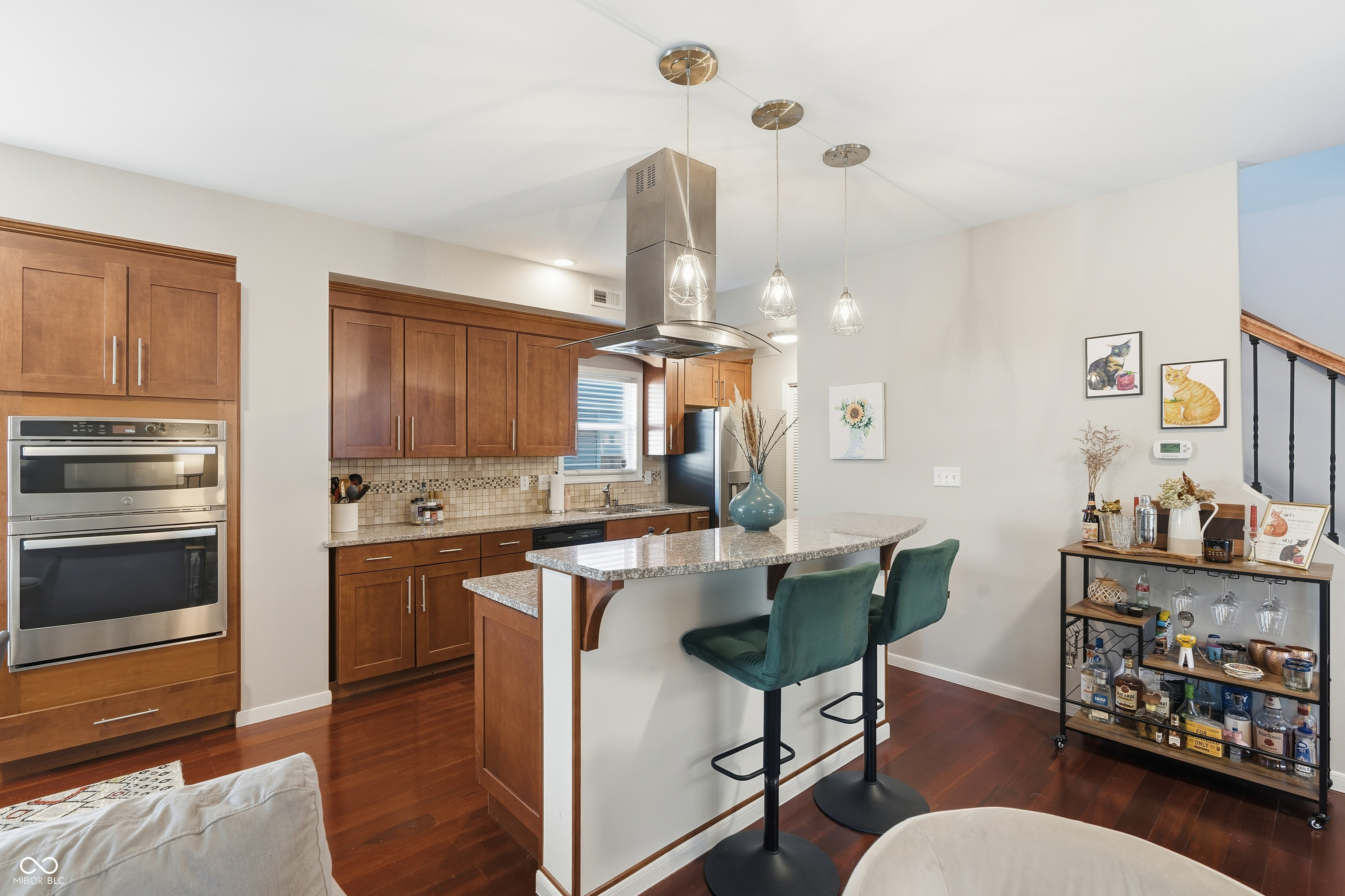 2042 N College Avenue